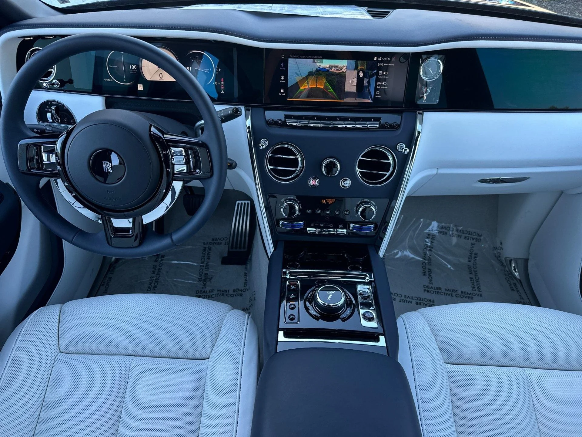 mph004_936761360_New_2025_Rolls_Royce_Cullinan_1761746923_125a20277f