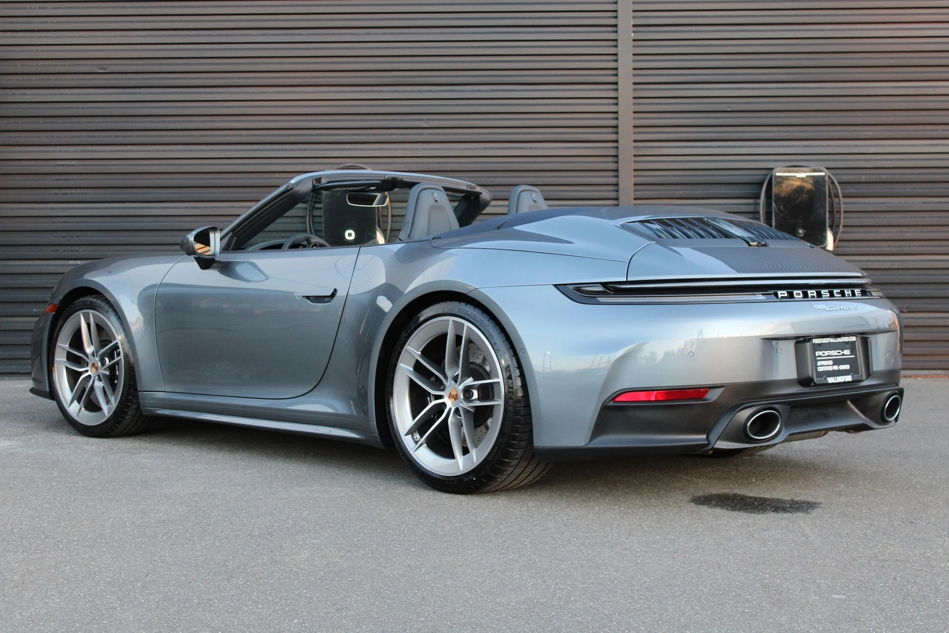 mph004_937282589_6cdec8d7fb0cfad0ee589ff9055c2c69x_0eb2fbfd67