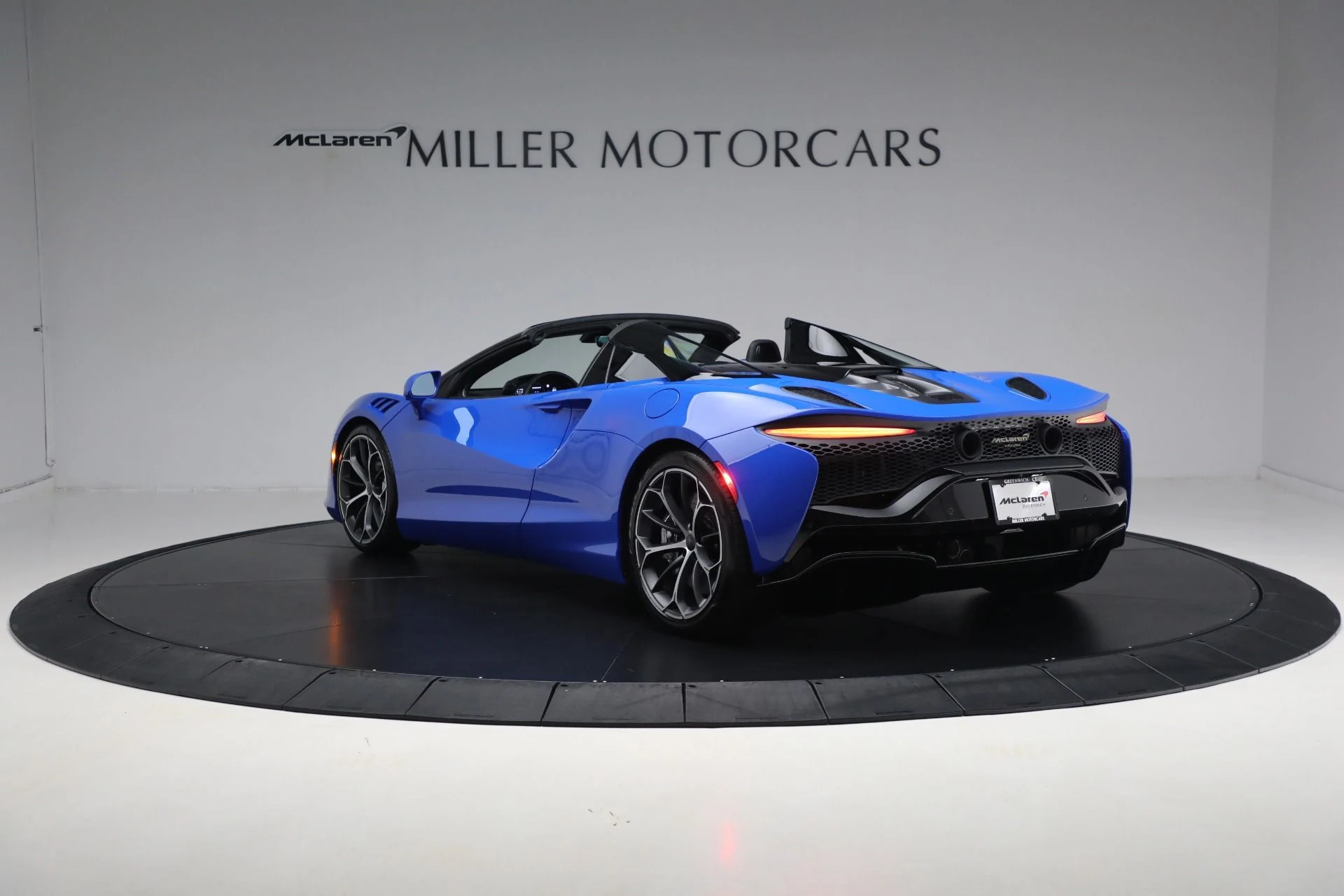 mph004_939007840_New_2025_Mc_Laren_Artura_Spider_Performance_b6eeb81d1b