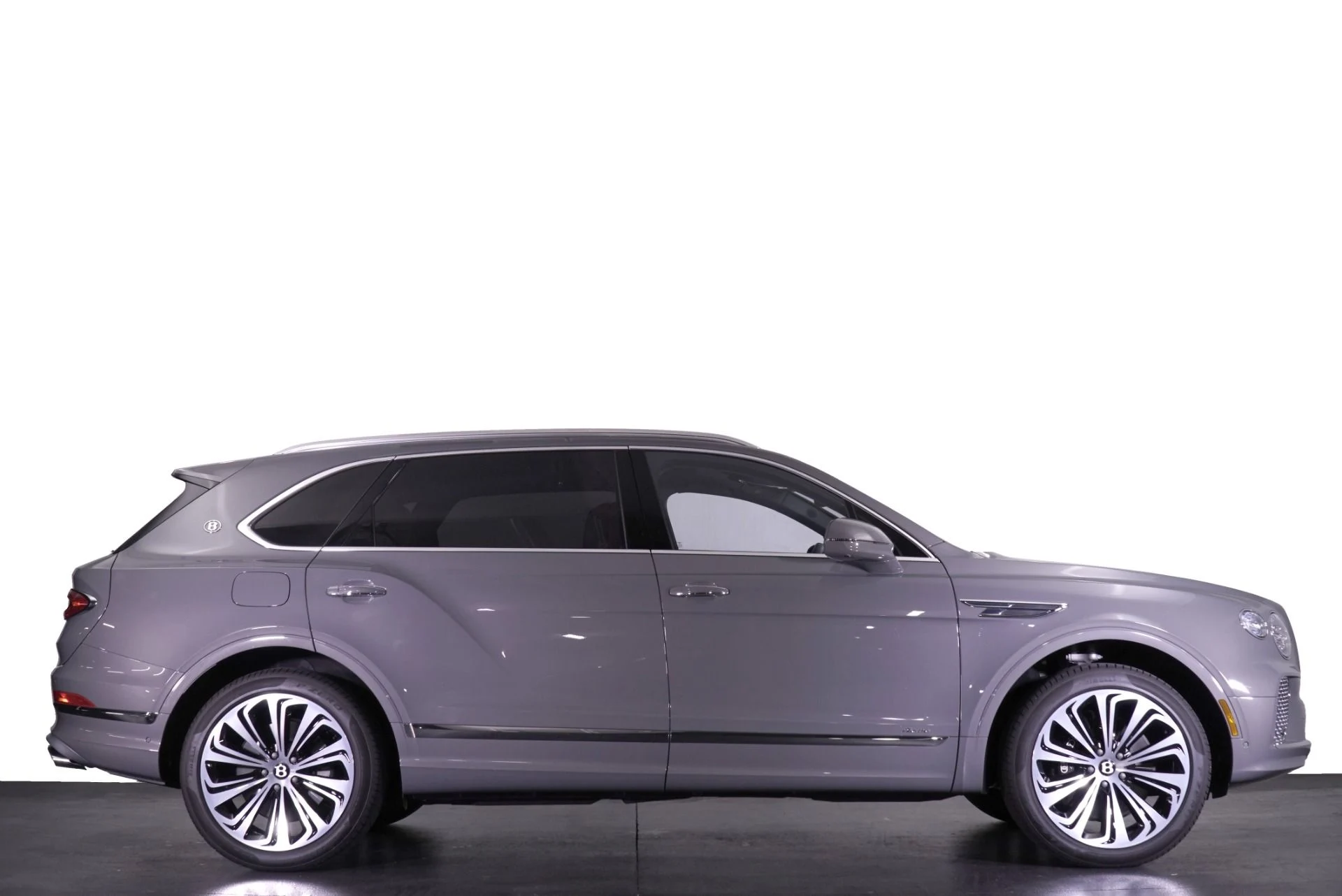 mph004_940781452_Used_2025_Bentley_Bentayga_EWB_Azure_1762288450_028718ef32