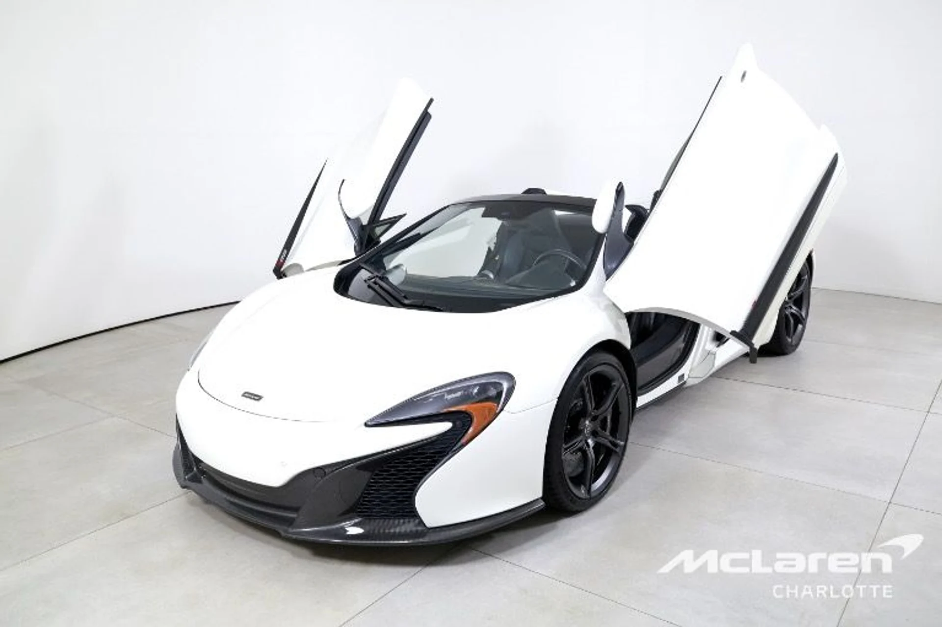 mph004_942032613_Used_2015_Mc_Laren_650_S_Spider_81d51e68ee