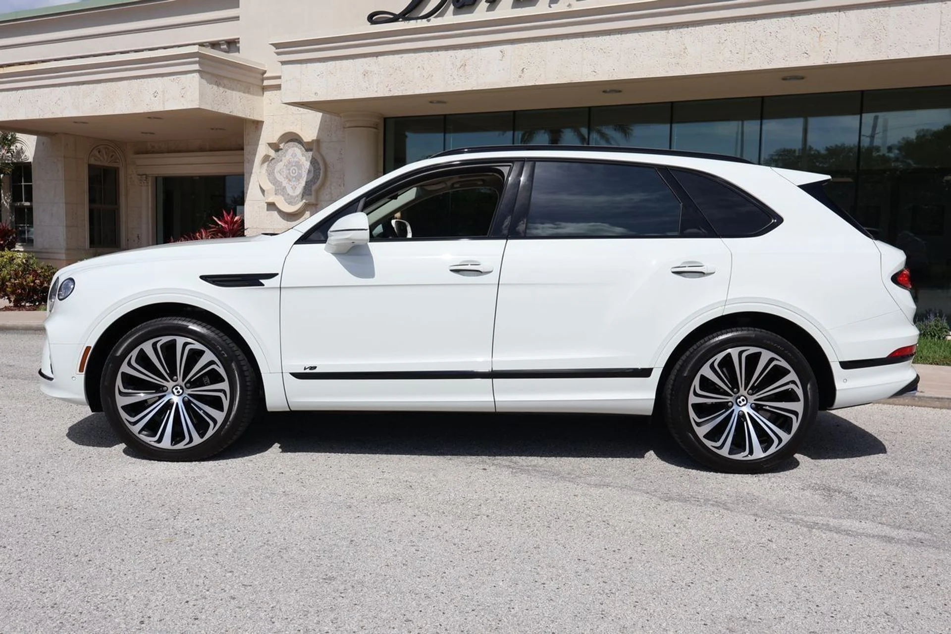 mph004_942794511_5_2b9c2a059f