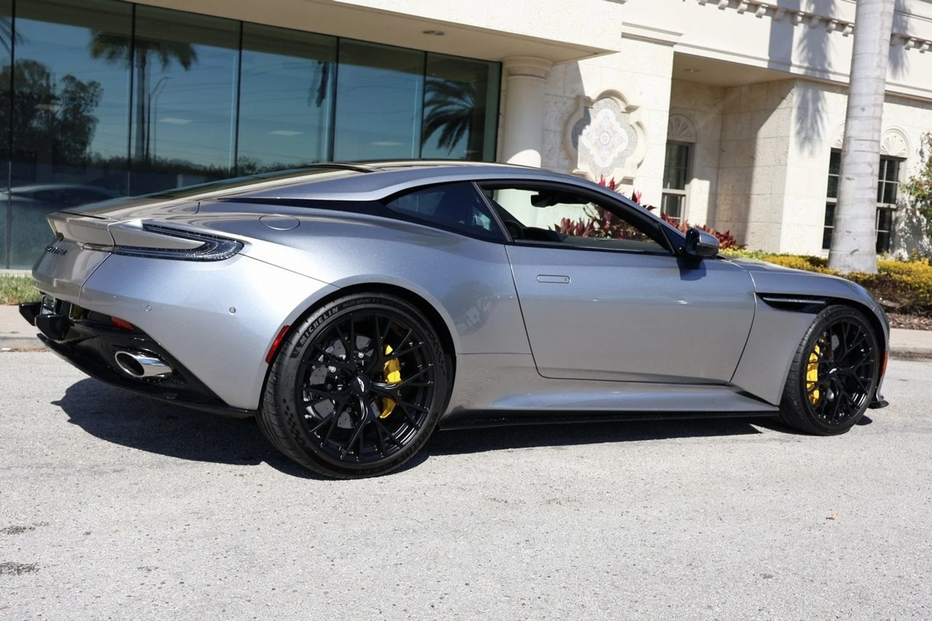 mph004_951186419_5_f6170f90bc