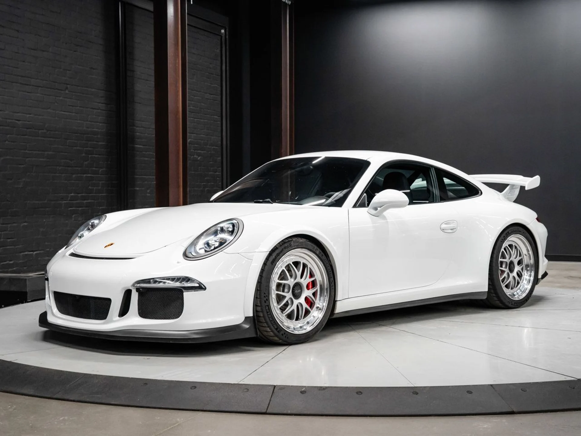 mph004_955688203_porsche_911_2015_5199706fa6