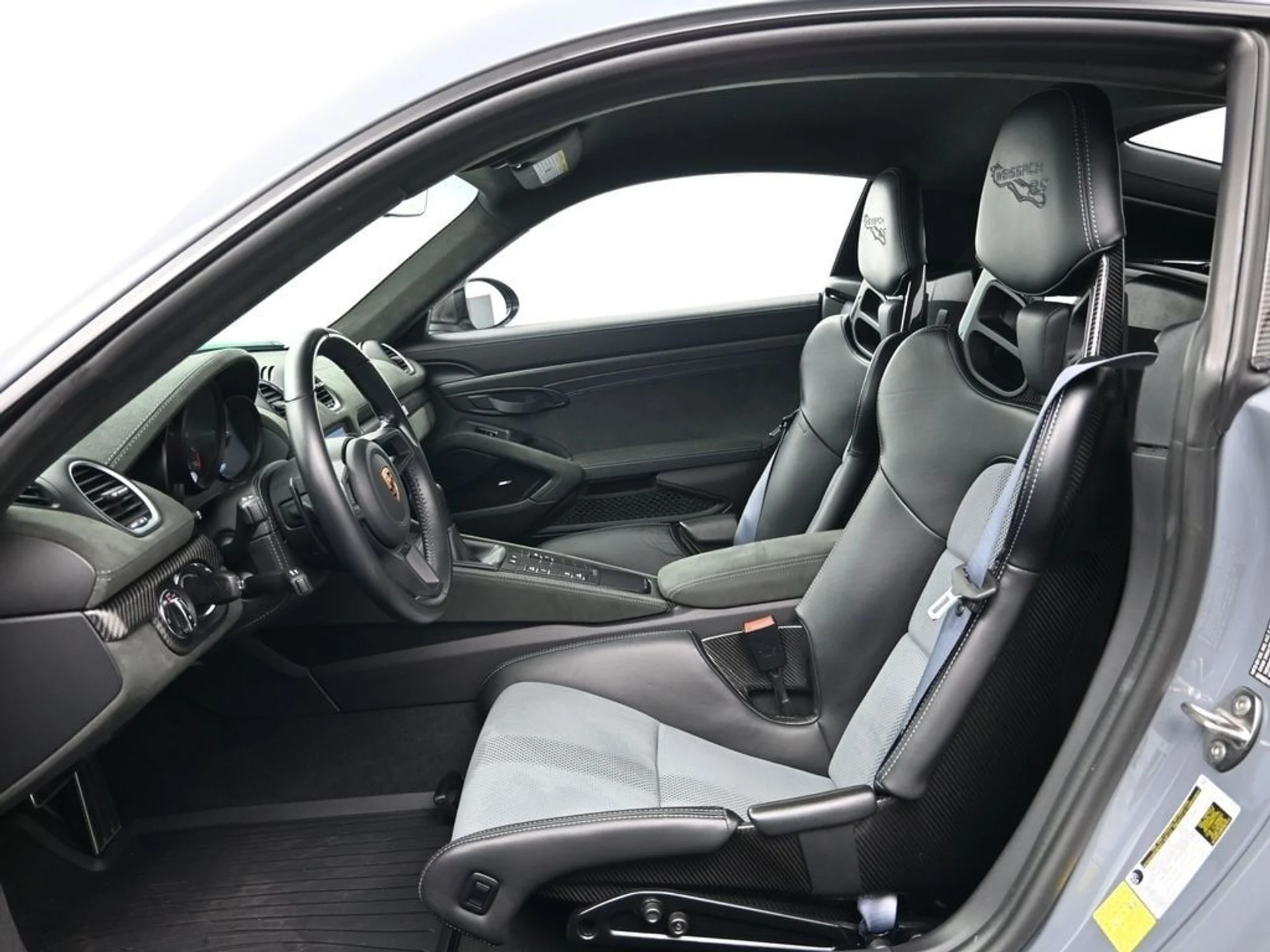 mph004_957713503_6576a9add3ffc316027273bd4361f099x_b40b5757a9