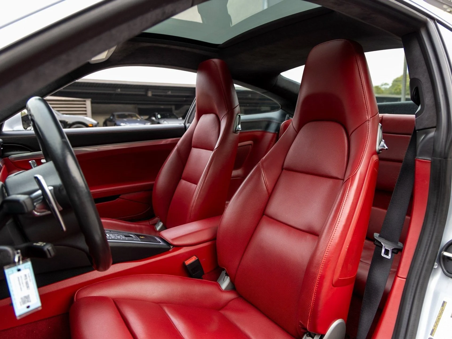 mph004_972487126_5_f4b010a66f