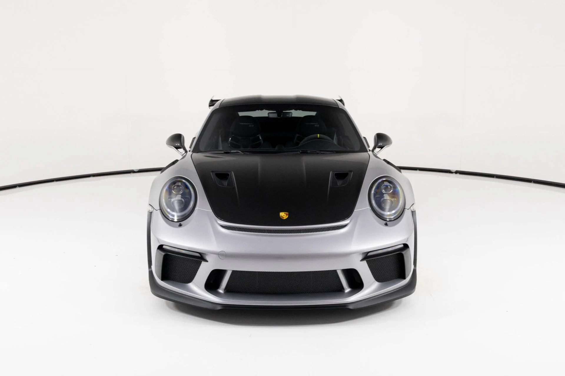 mph004_973495534_Used_2019_Porsche_911_GT_3_RS_1761084283_327ed00df6