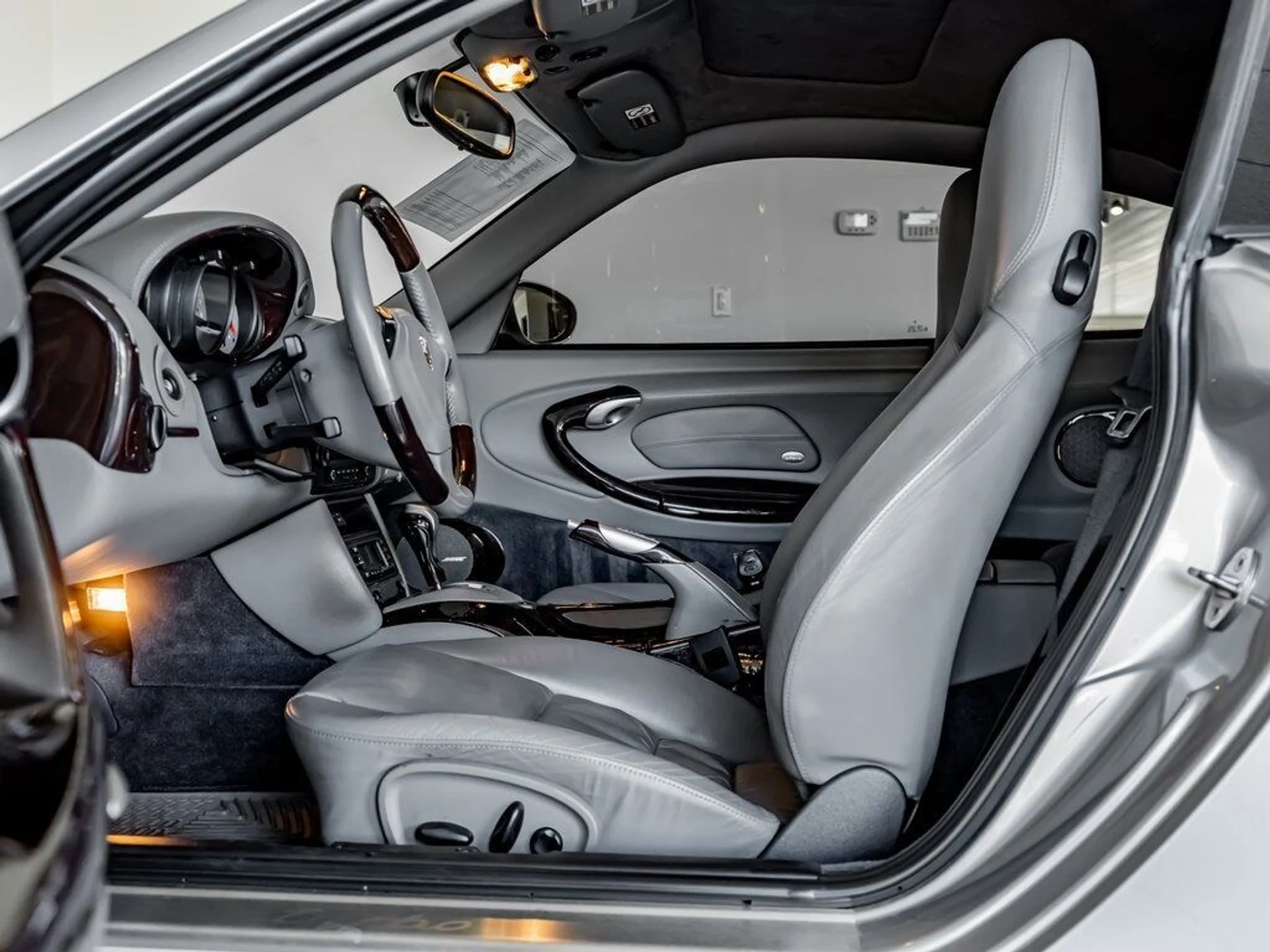 mph004_978054416_d97499955d1701622e499a31faf15480_f816ee0fd4