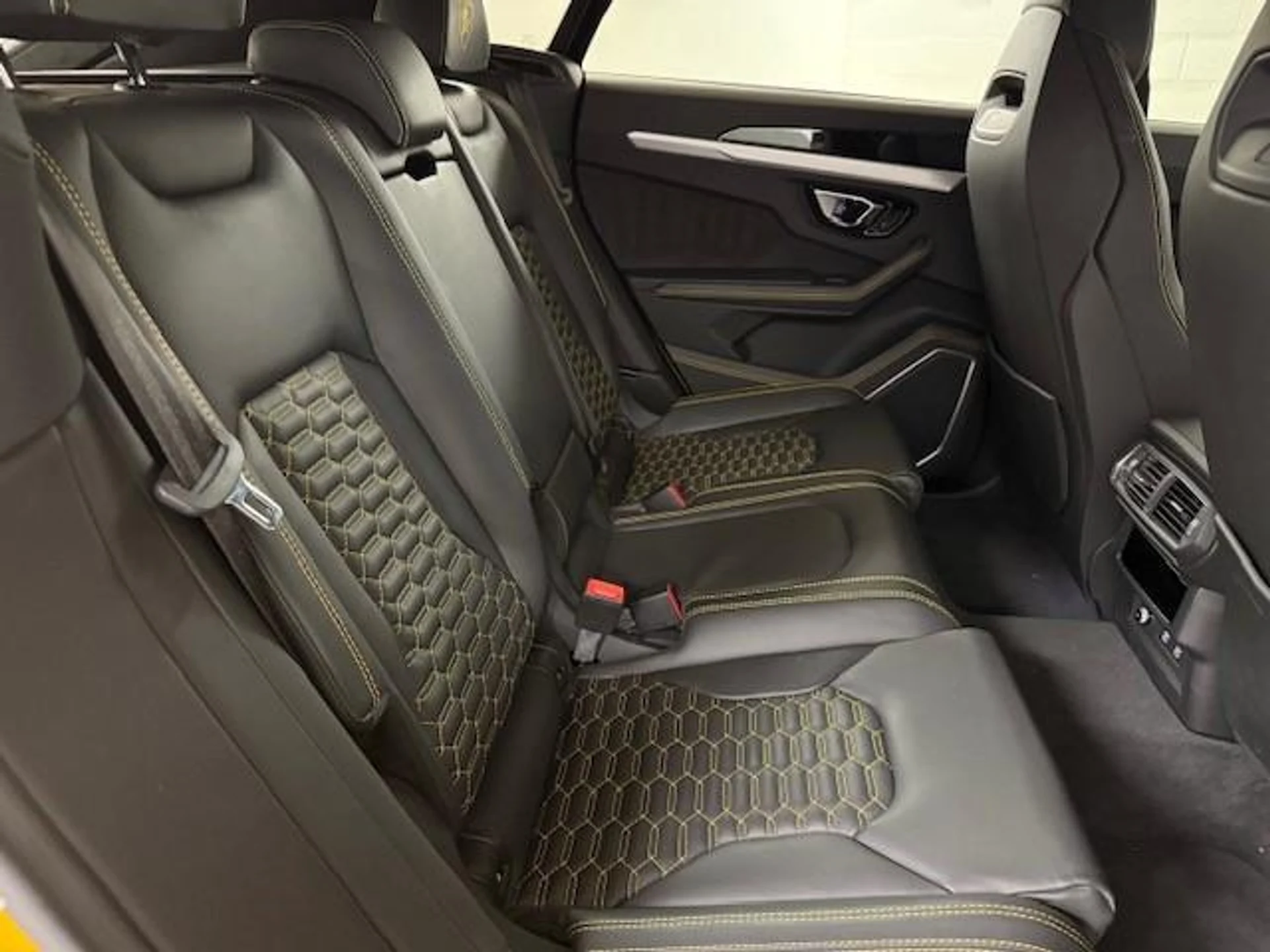 mph004_978113649_89_Fy_CKVS_Dx1_U8d_Jn_Sd_XZJZK_6q4_8ed16b9de9