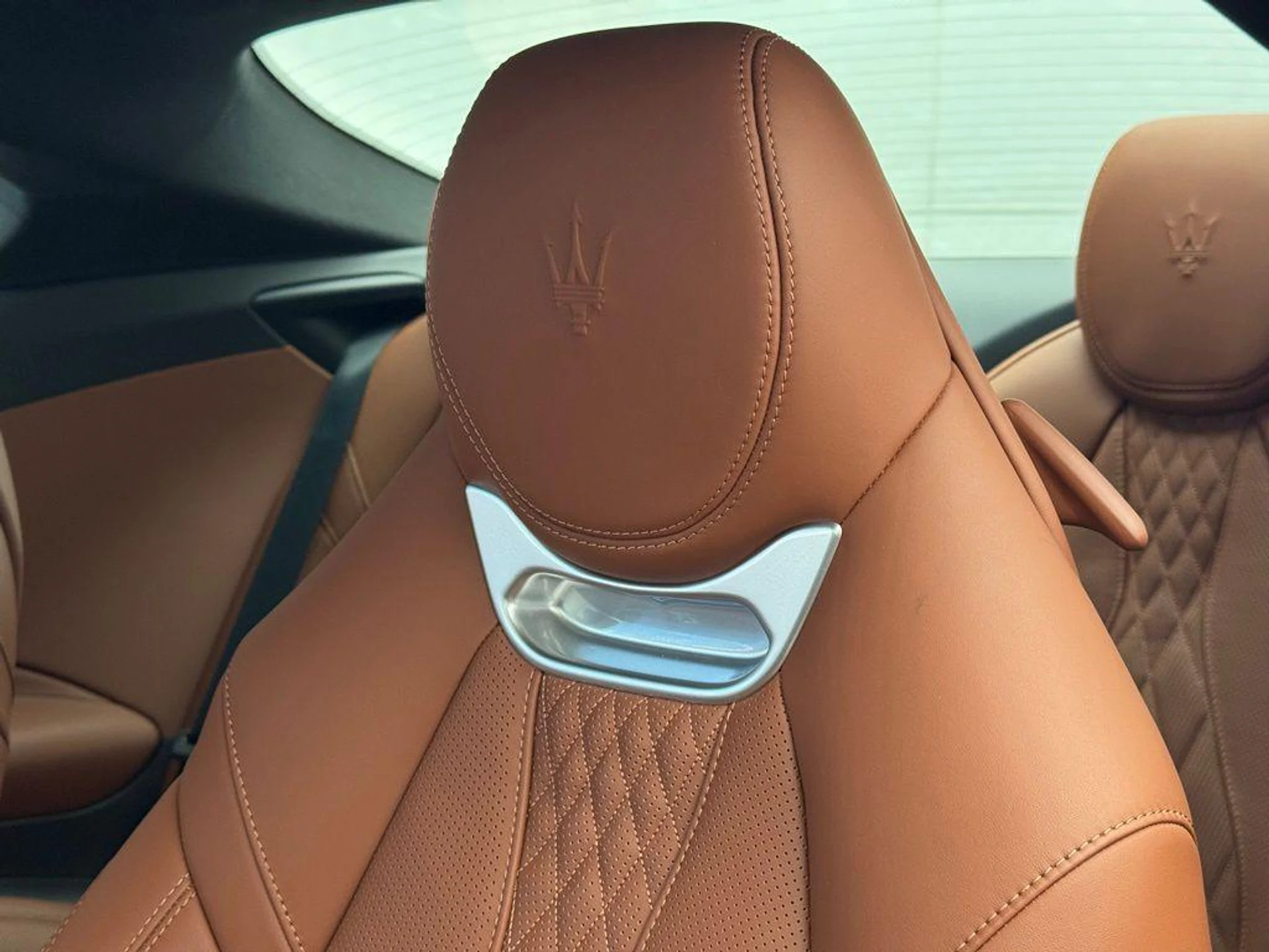 mph004_979514117_JZ_Qrtm_Su_U0_Kt_J_Wf_Kk0_J_Wsp_Pcvc_01cdb561f0