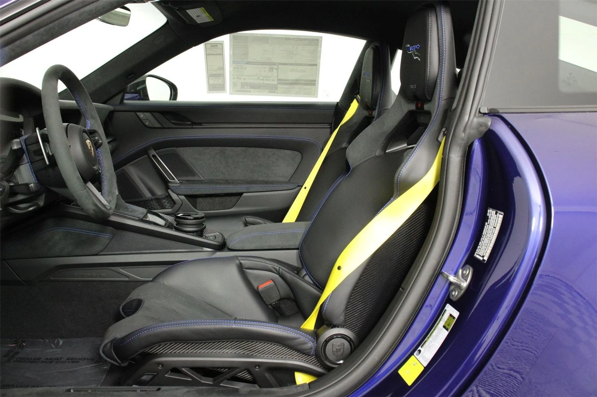 mph004_980188453_a19653dd4394f2ddcb98870eedbc7d5f_b16244f3fd