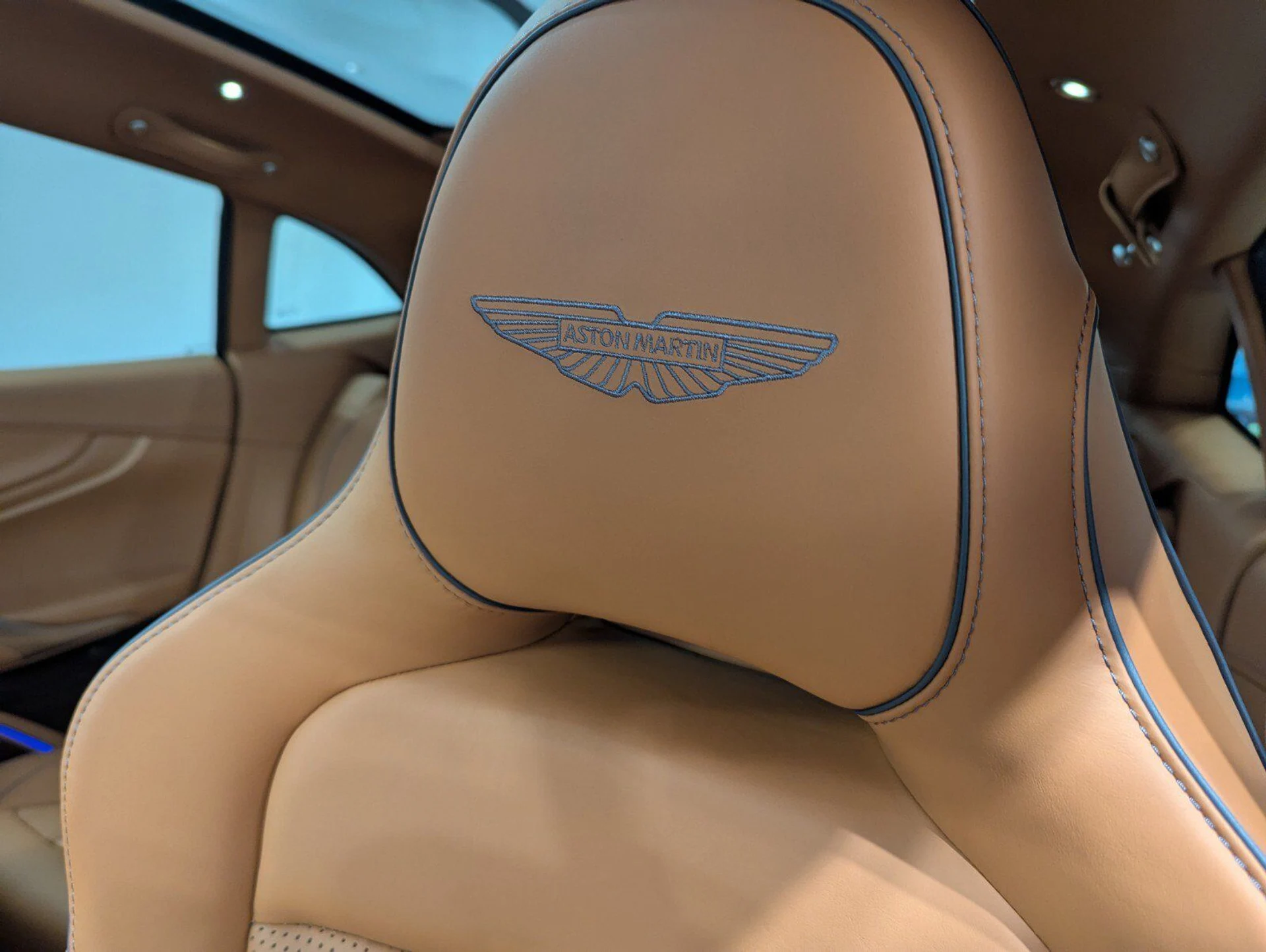 mph004_981815475_10fbfb7cfb7a75231166c38e73b26477_5ebedc4569