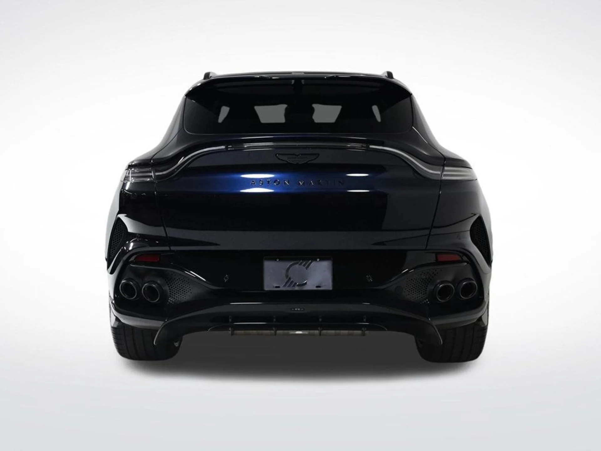 mph004_984722971_new_2026_aston_martin_dbx_707awd_11350_22969414_4_1024_2d08662de8