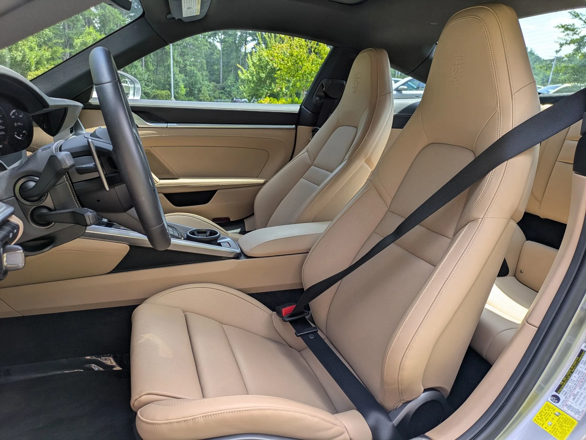 mph004_985801019_0fef68d7d5c18b3ad077670f921a95d3x_15dcde734c