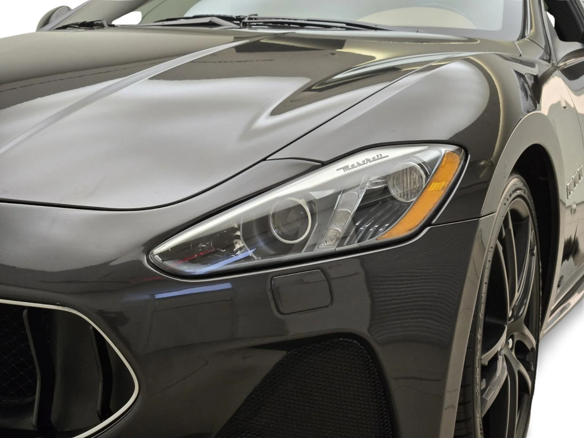 mph004_986242341_Used_2018_Maserati_Gran_Turismo_Sport_1754375065_de71719e3f