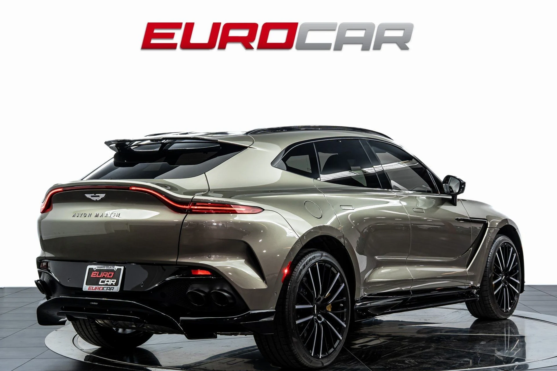 mph004_992780489_image_5_7c99297849