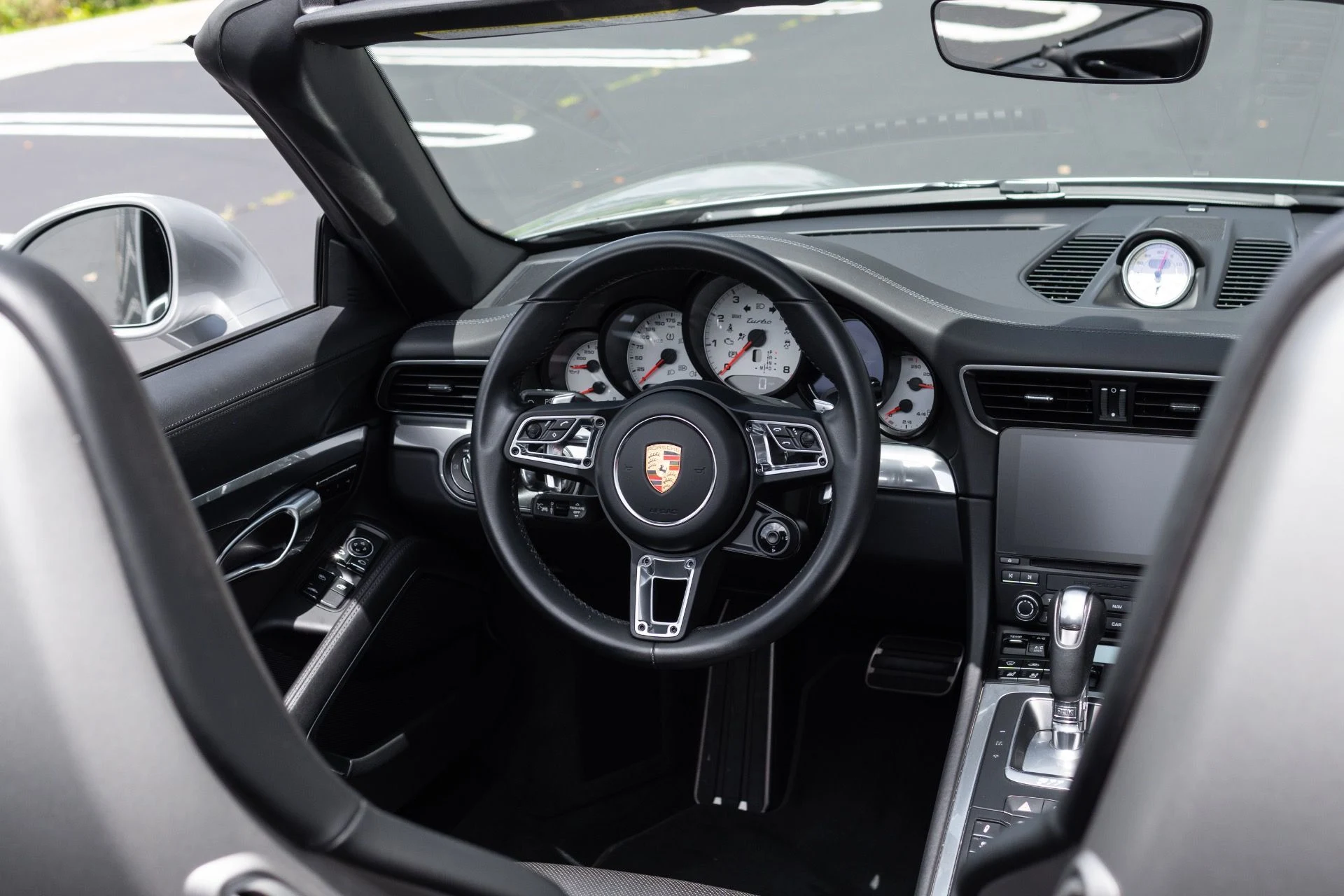 mph004_997458698_Used_2019_Porsche_911_Turbo_1775252644_bf0c94ffd5