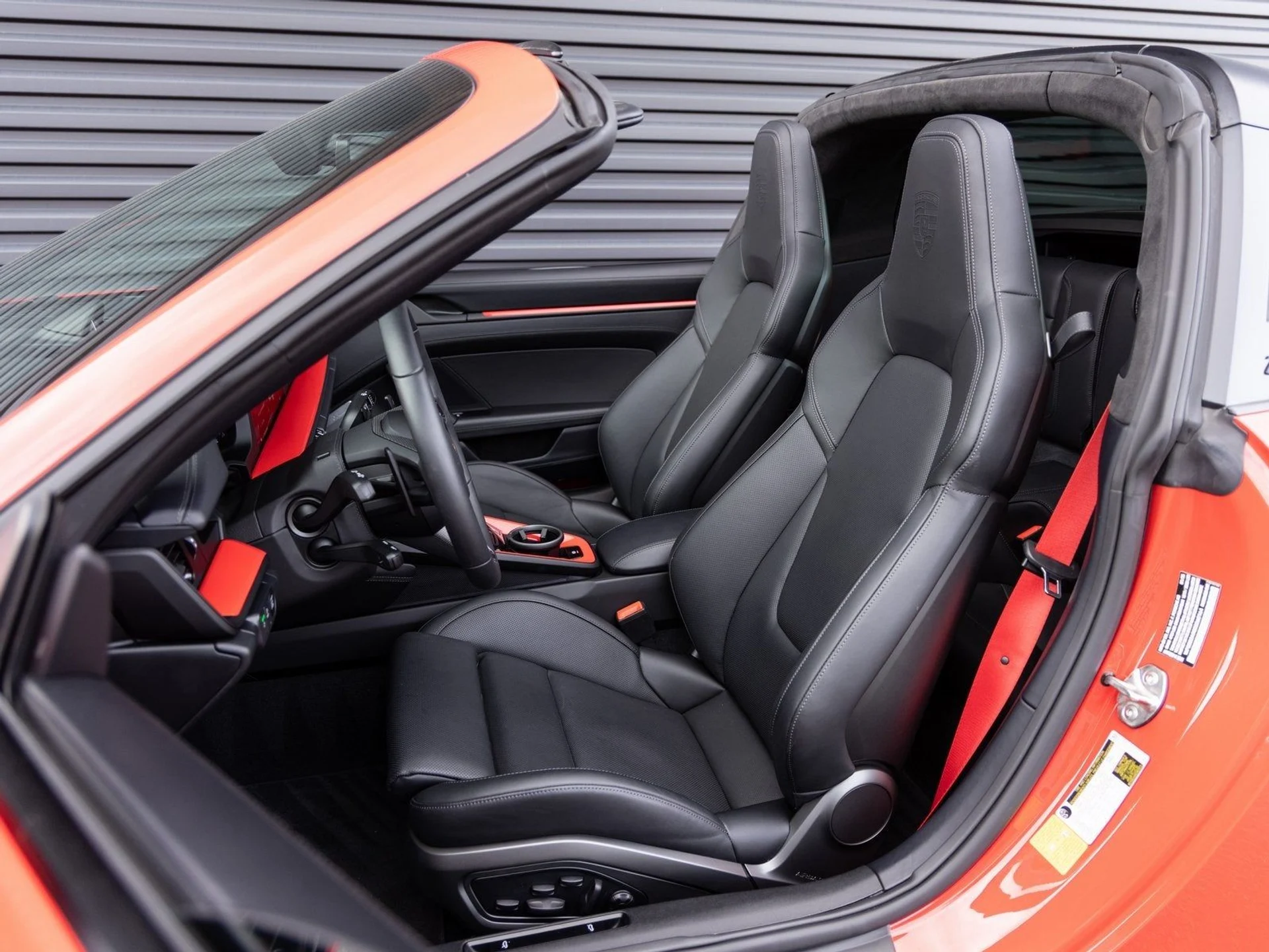 mph004_999040294_5_8c0bff8add