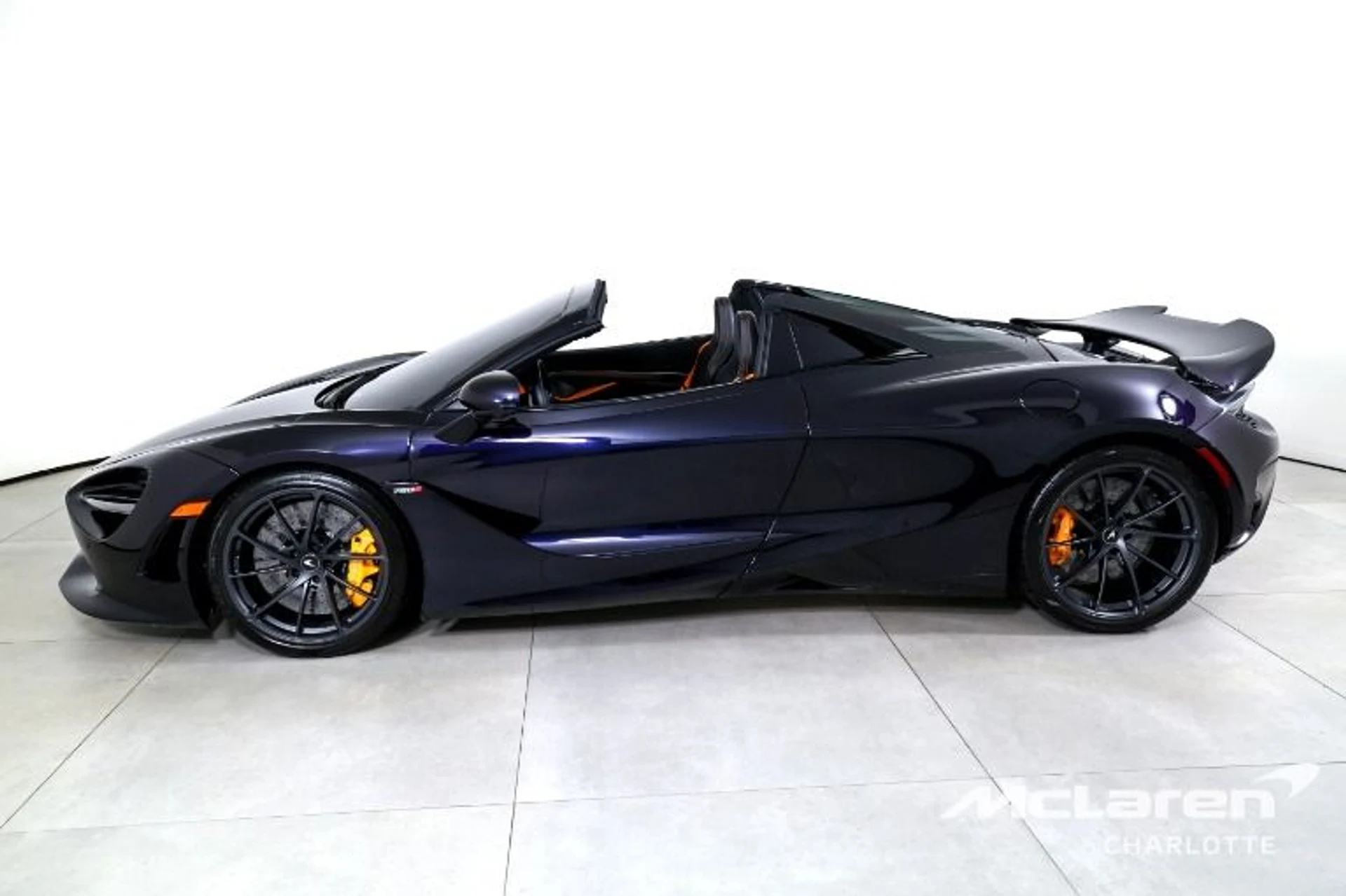 mph005_1005596154_Used_2024_Mc_Laren_750_S_Spider_83112414f3