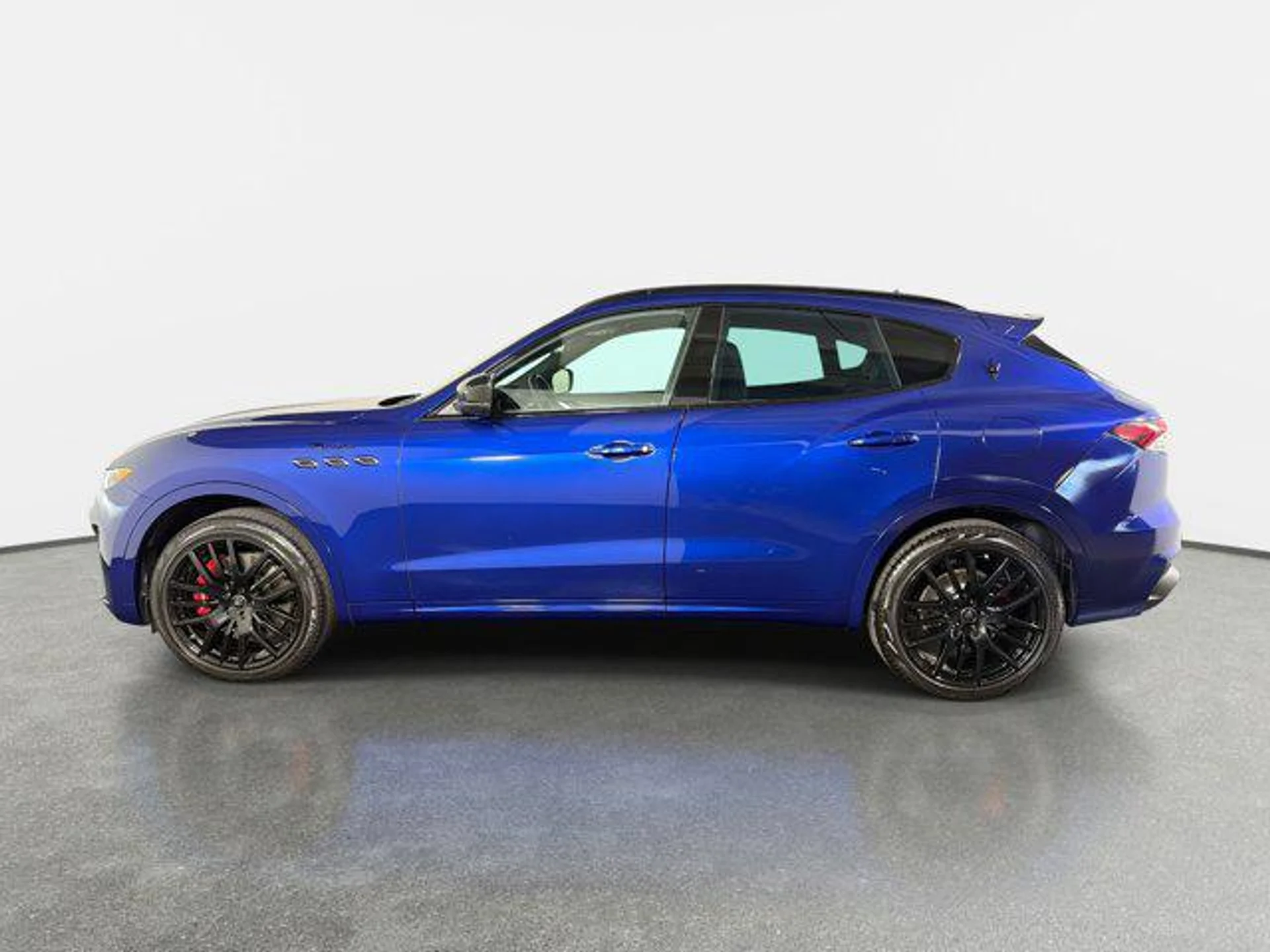 mph005_1006769717_9i_Wh3_Cn4_GIBL_Fz_W_Qk_Wzs_Uc4_B_Huk_68679a822a