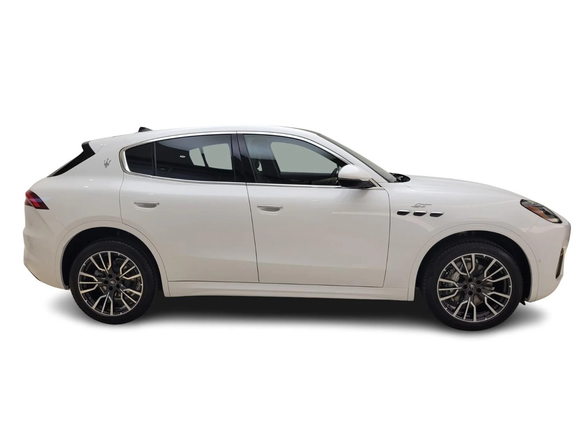 mph005_1007469646_New_2024_Maserati_Grecale_GT_1753160857_b2762ae710