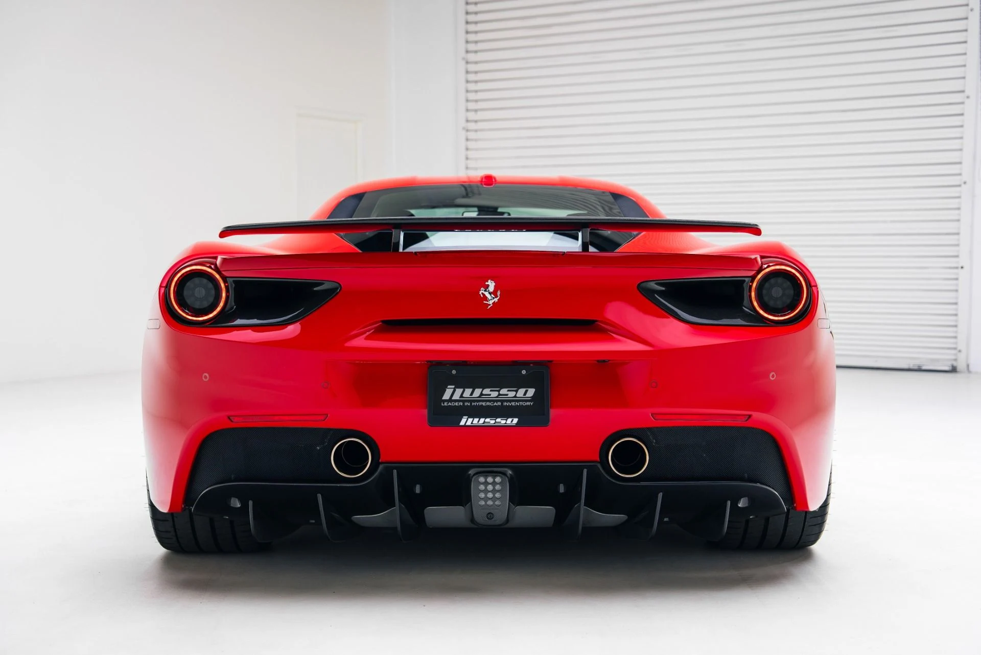 mph005_1019286965_Used_2018_Ferrari_488_GTB_1767046260_1b4570b54e