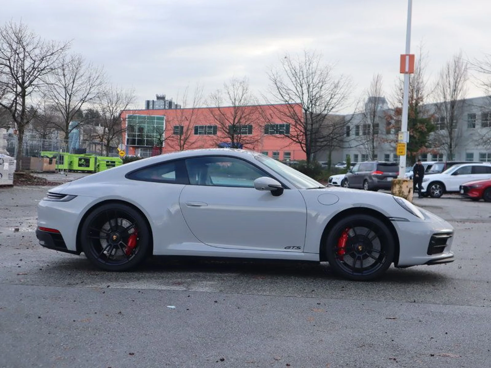 mph005_1019637928_37307976_00132_65185193dbe7d67520f0a0fbb64ca102_a8560181ac