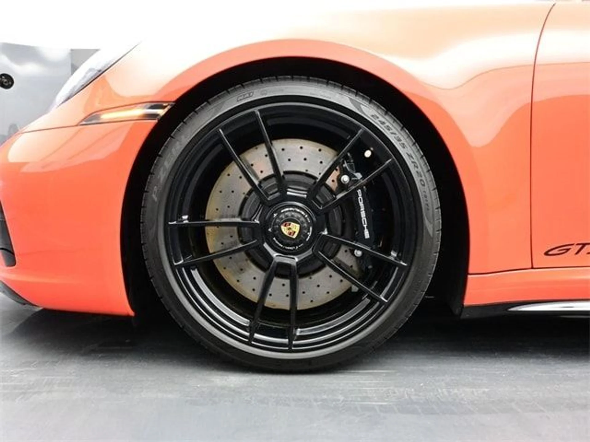 mph005_1019851097_8b51cf6c2a7f756aaa3f2cc9feac3a8ax_13c3e1de58