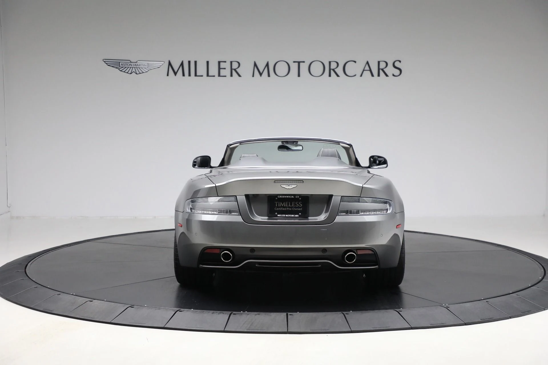 mph005_1020678795_Used_2015_Aston_Martin_DB_9_Volante_a6d7be2a0f