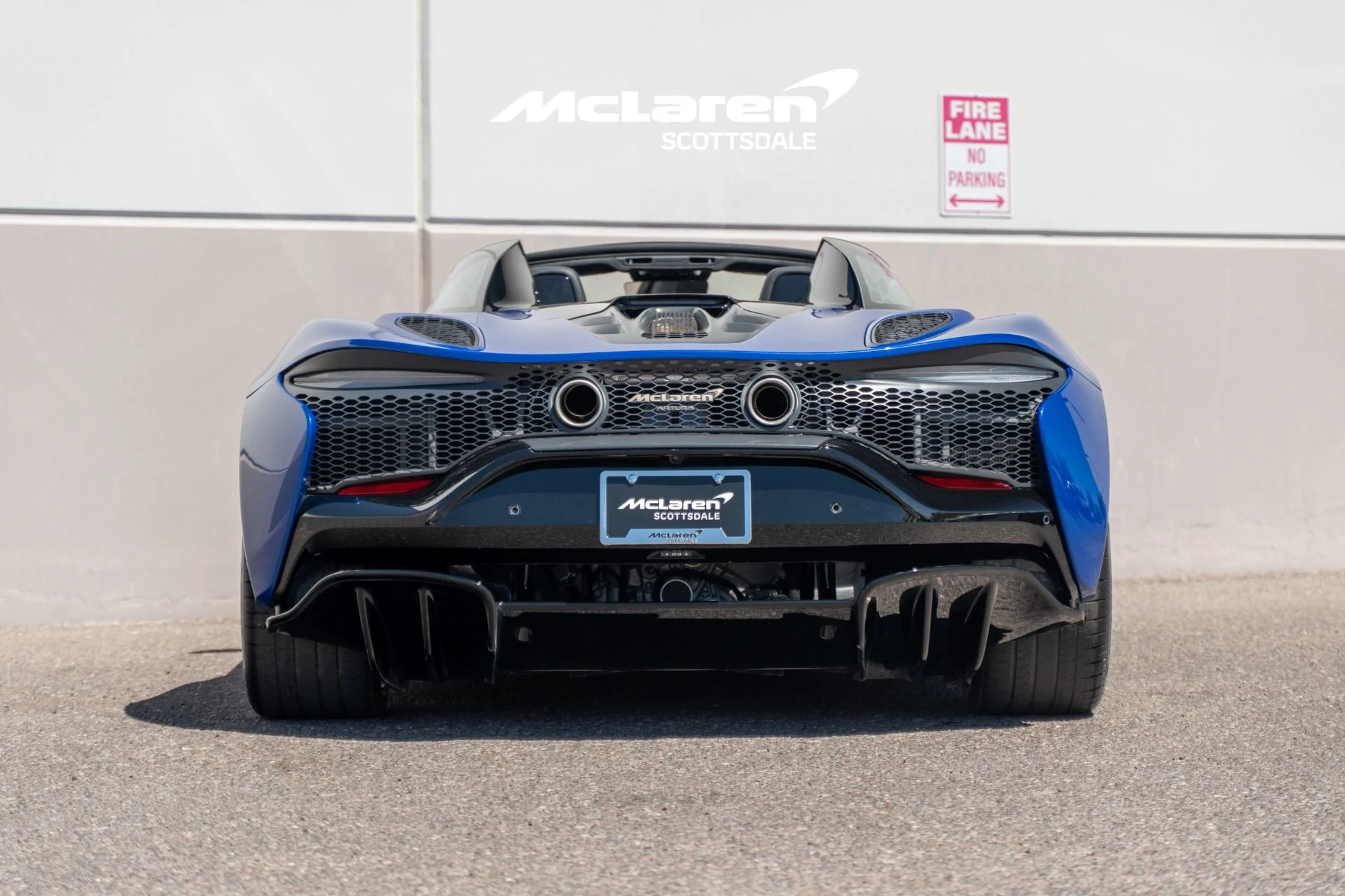 mph005_1023888393_Used_2025_MCLAREN_ARTURA_Performance_1774894895_beb1e2e1cf