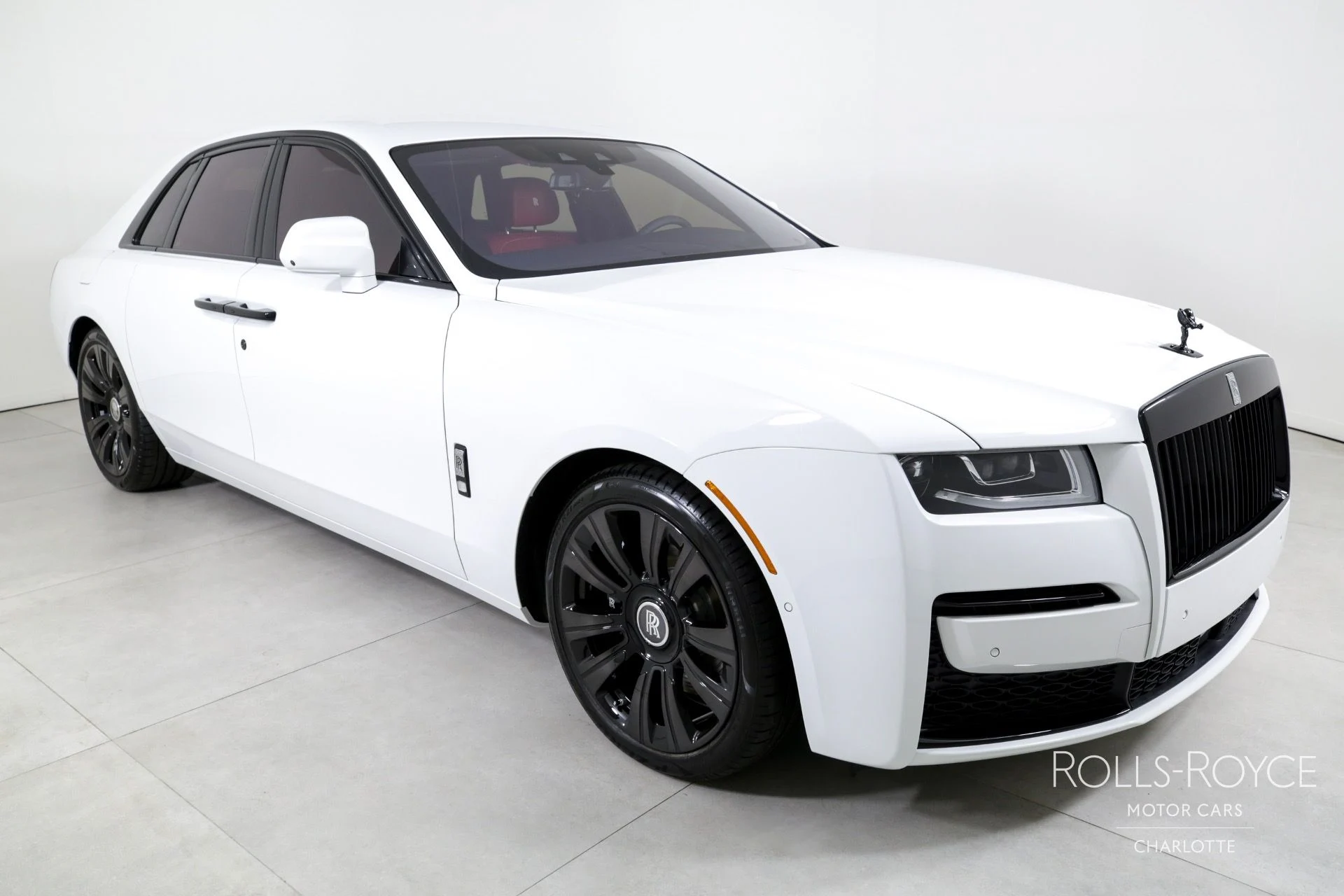 mph005_102791223_Used_2024_Rolls_Royce_Ghost_1723672275_f679ab35e9