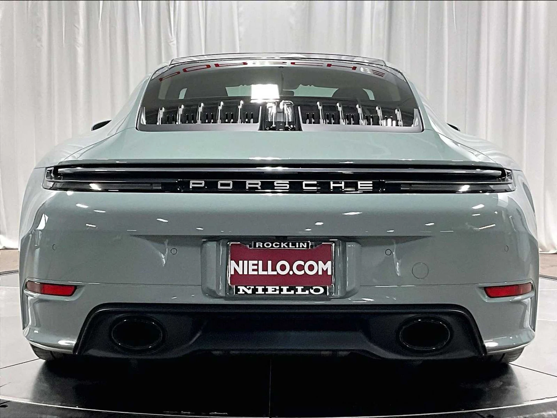 mph005_1028489798_89823dd929527ede6d4f7a8088ca0056x_f810276e63