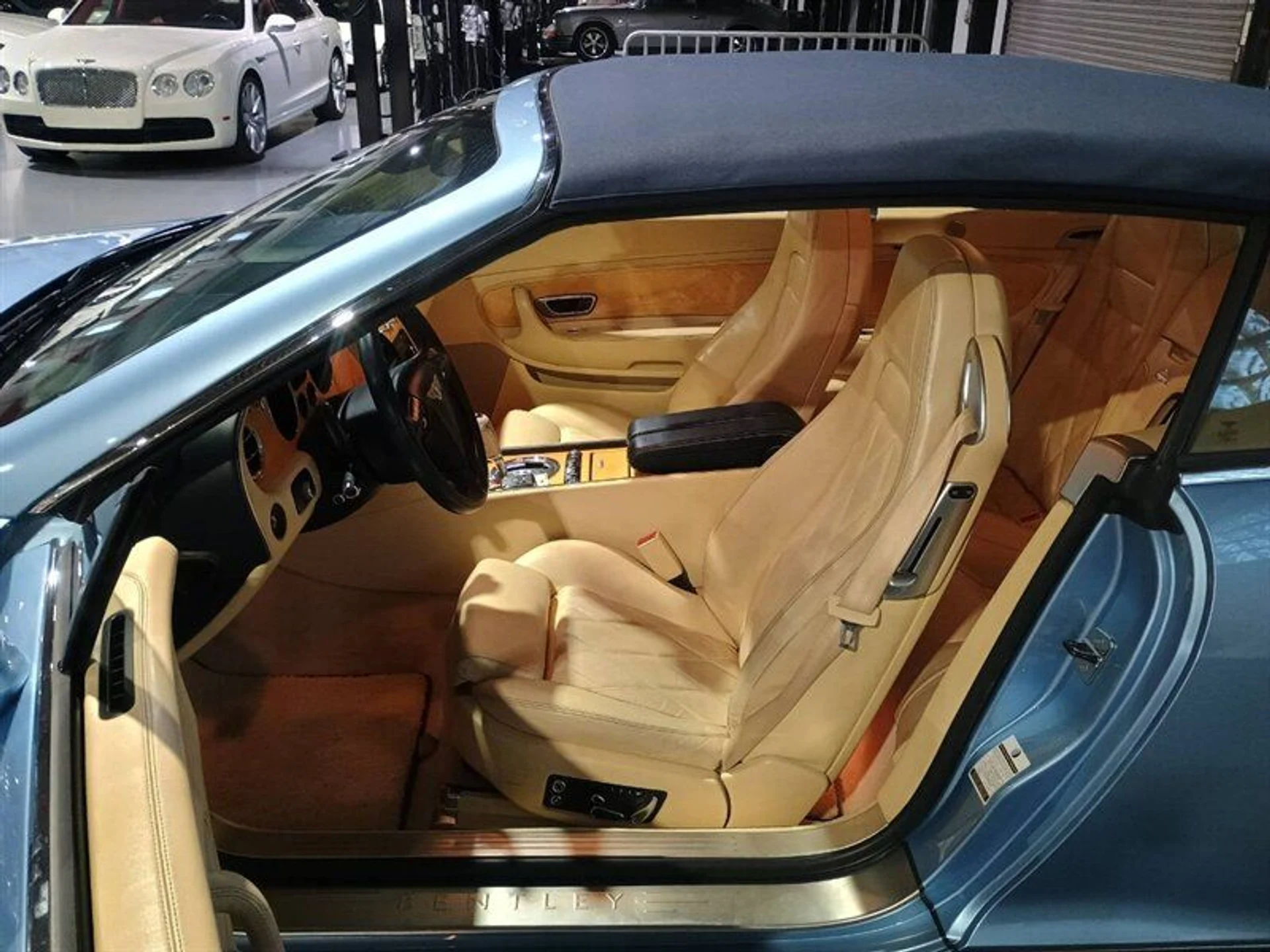 mph005_104032552_3f325f3b45_800_682e379dda