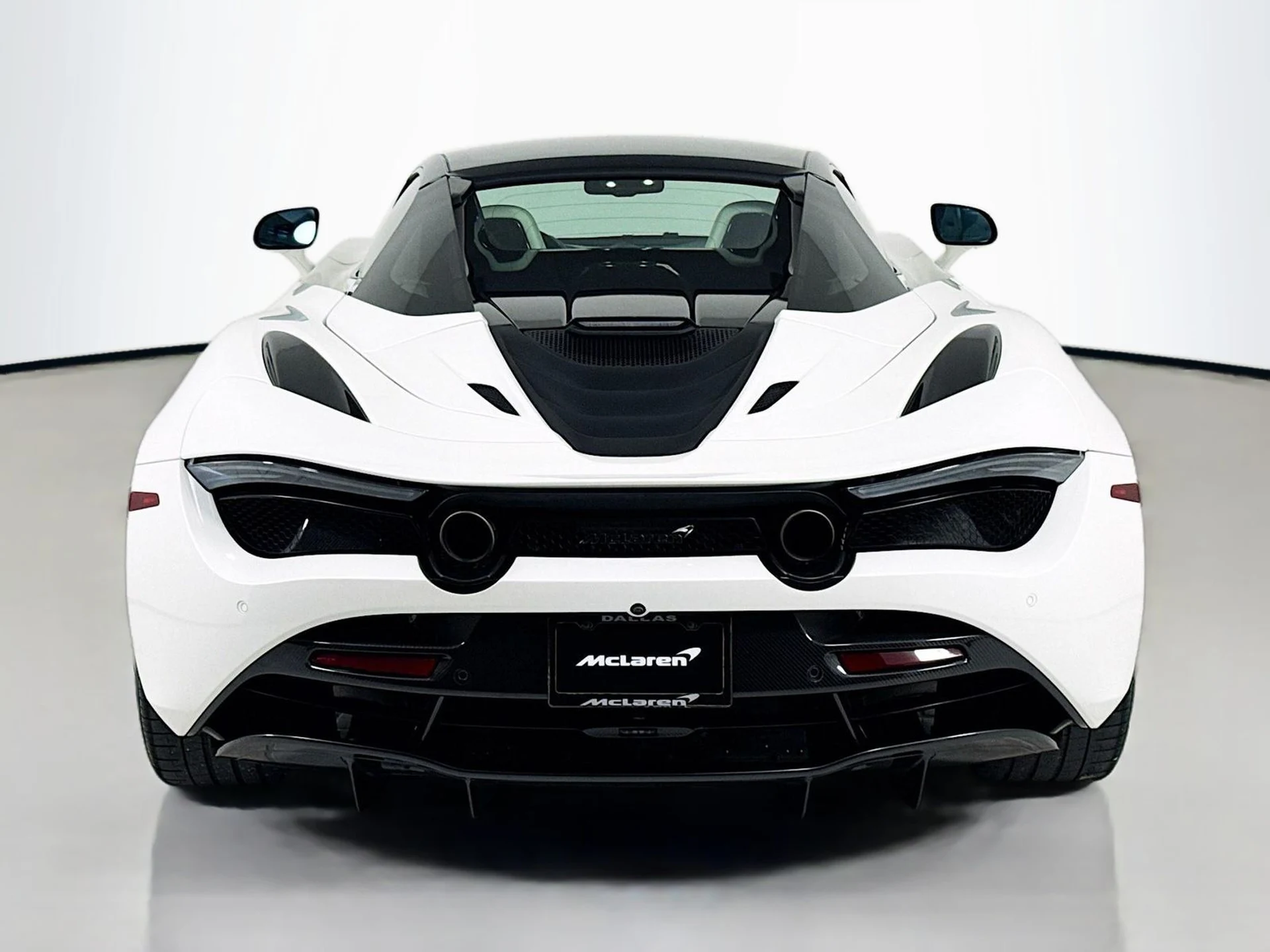 mph005_104046645_d5565bc50eb75a8af275e07ba6274039x_e0e72f4d33