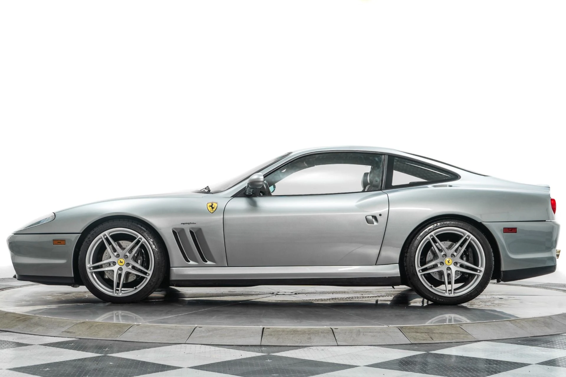 mph005_1041880164_Used_2003_Ferrari_575_M_Maranello_1755877860_dcb3382a5c