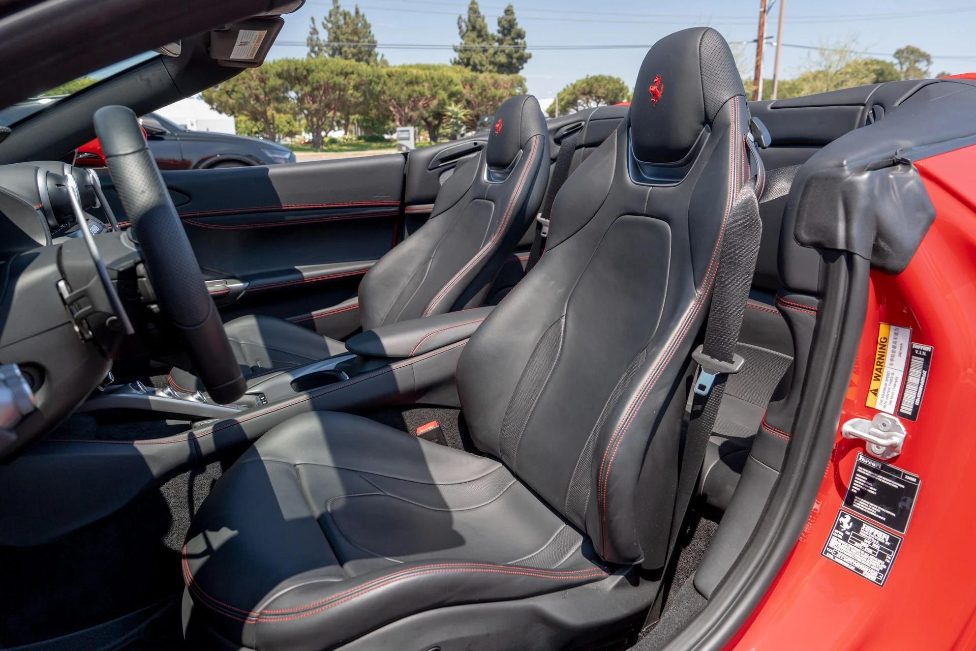 mph005_104472993_Used_2022_Ferrari_Portofino_M_1754671884_18a93c0bdf