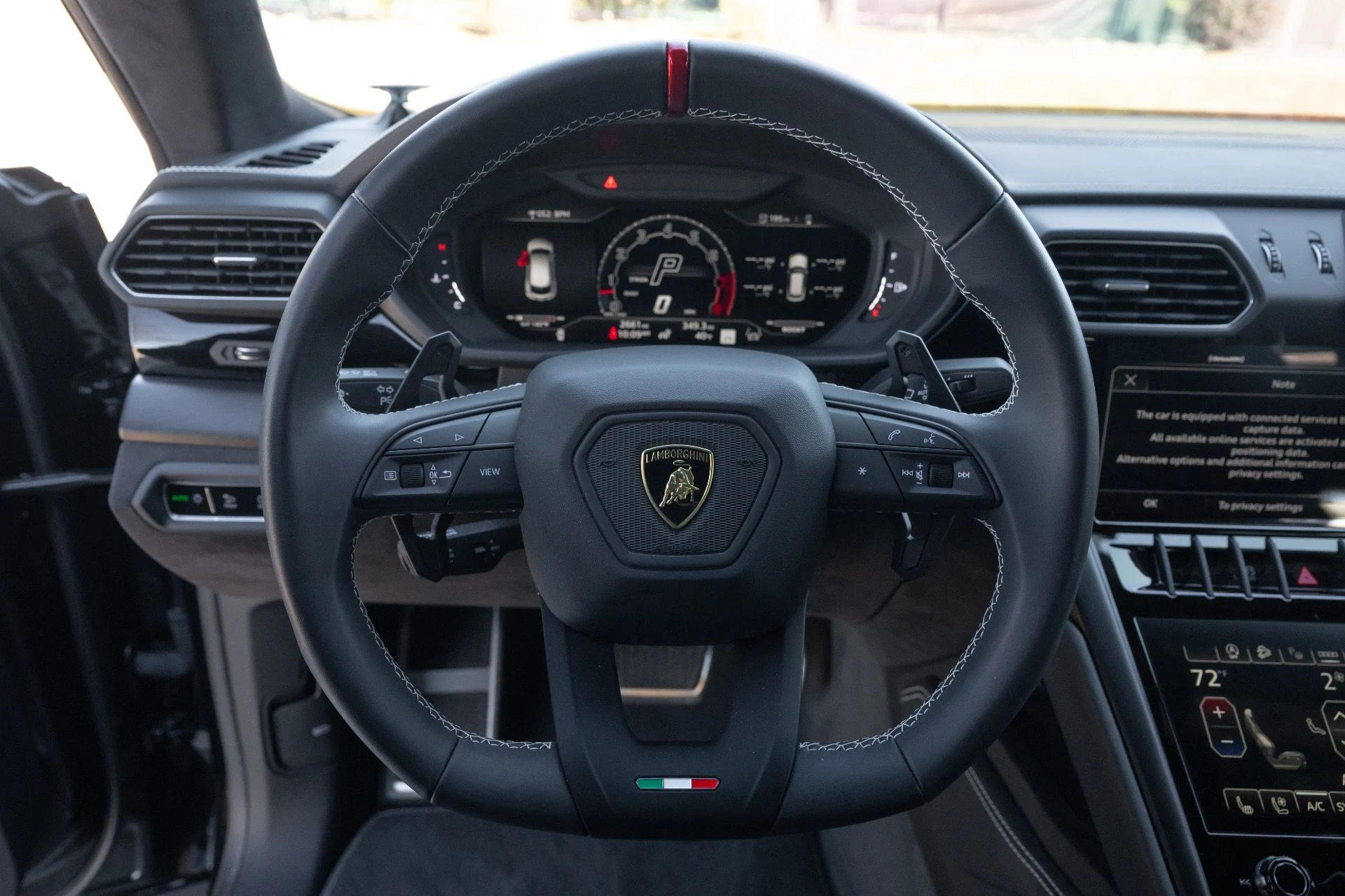 mph005_1045723117_Used_2024_Lamborghini_URUS_S_1781213375_2d729b5705