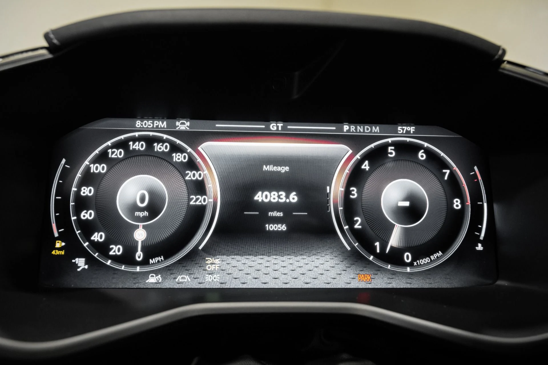 mph005_1047042724_Used_2025_Aston_Martin_DBX_707_1763828543_e8ee9d4dcf