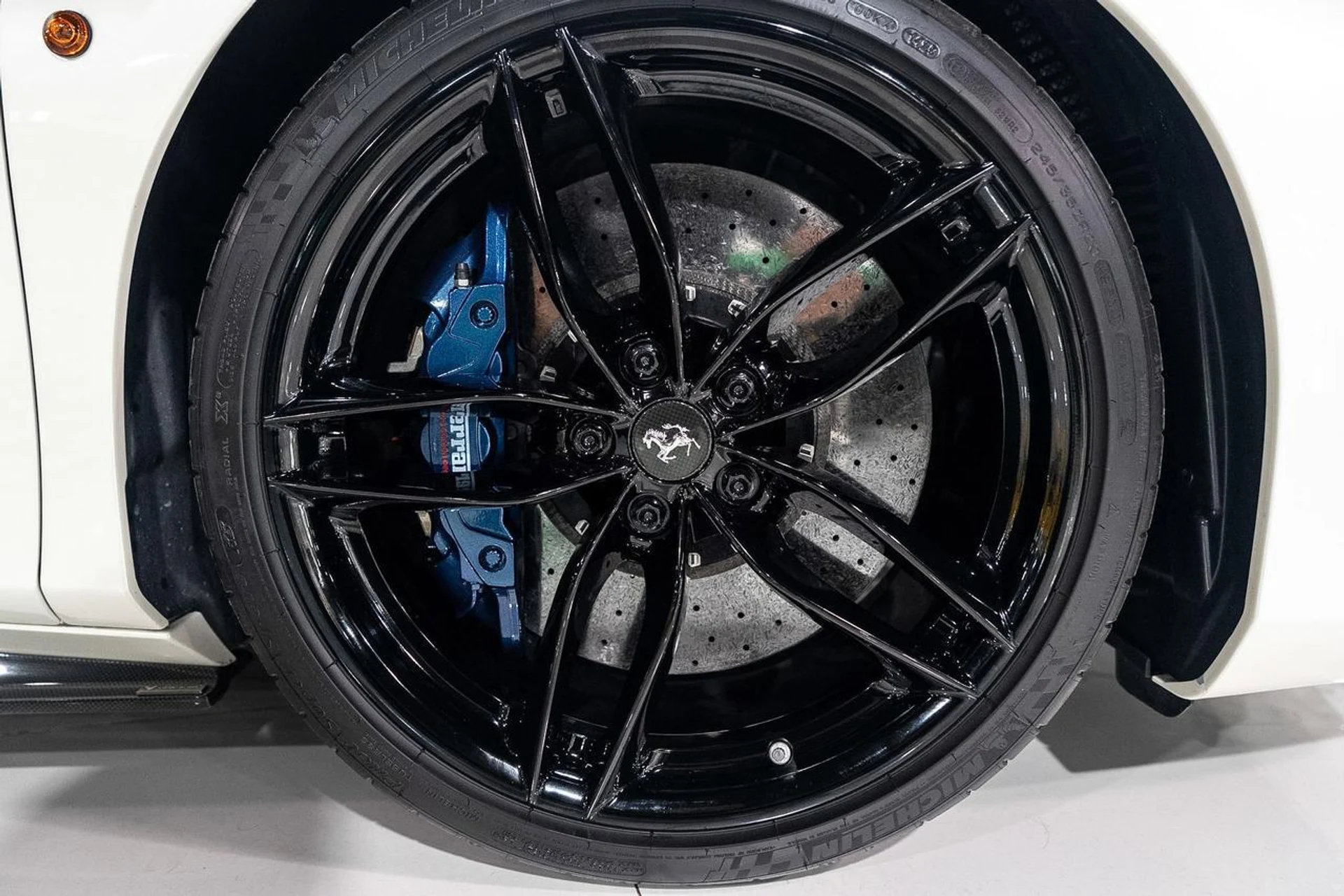 mph005_1054136029_5ba98612c6be0a866e5e66a36d8aff09_9401e13298