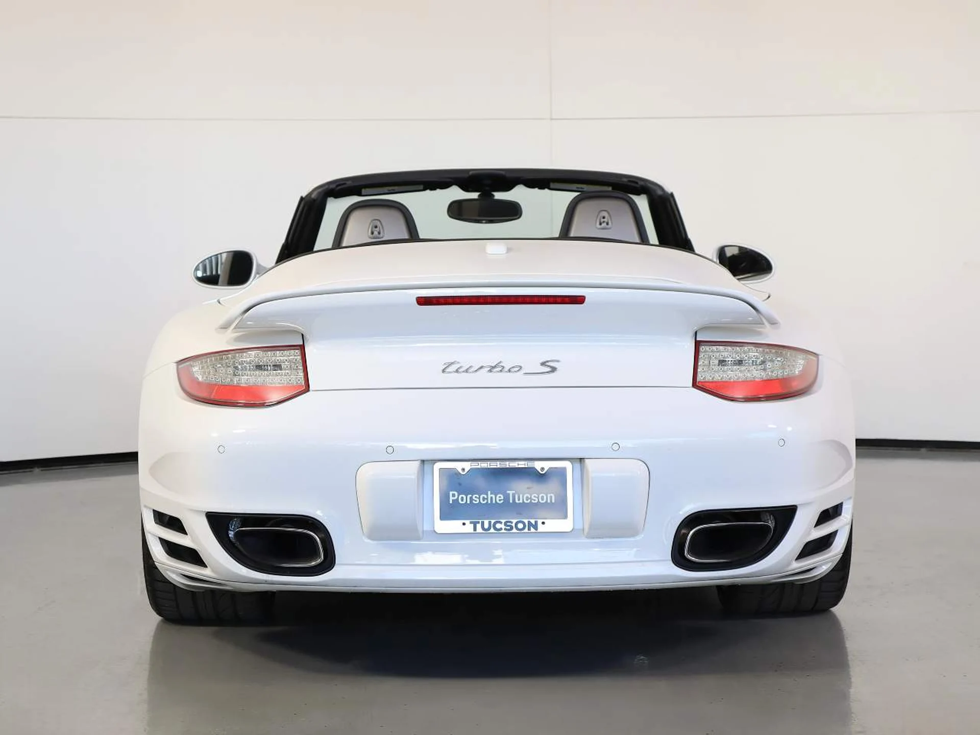 mph005_1056636978_5635b4fbe0e26b81516ecb33b02e424e_4ce27fbe47