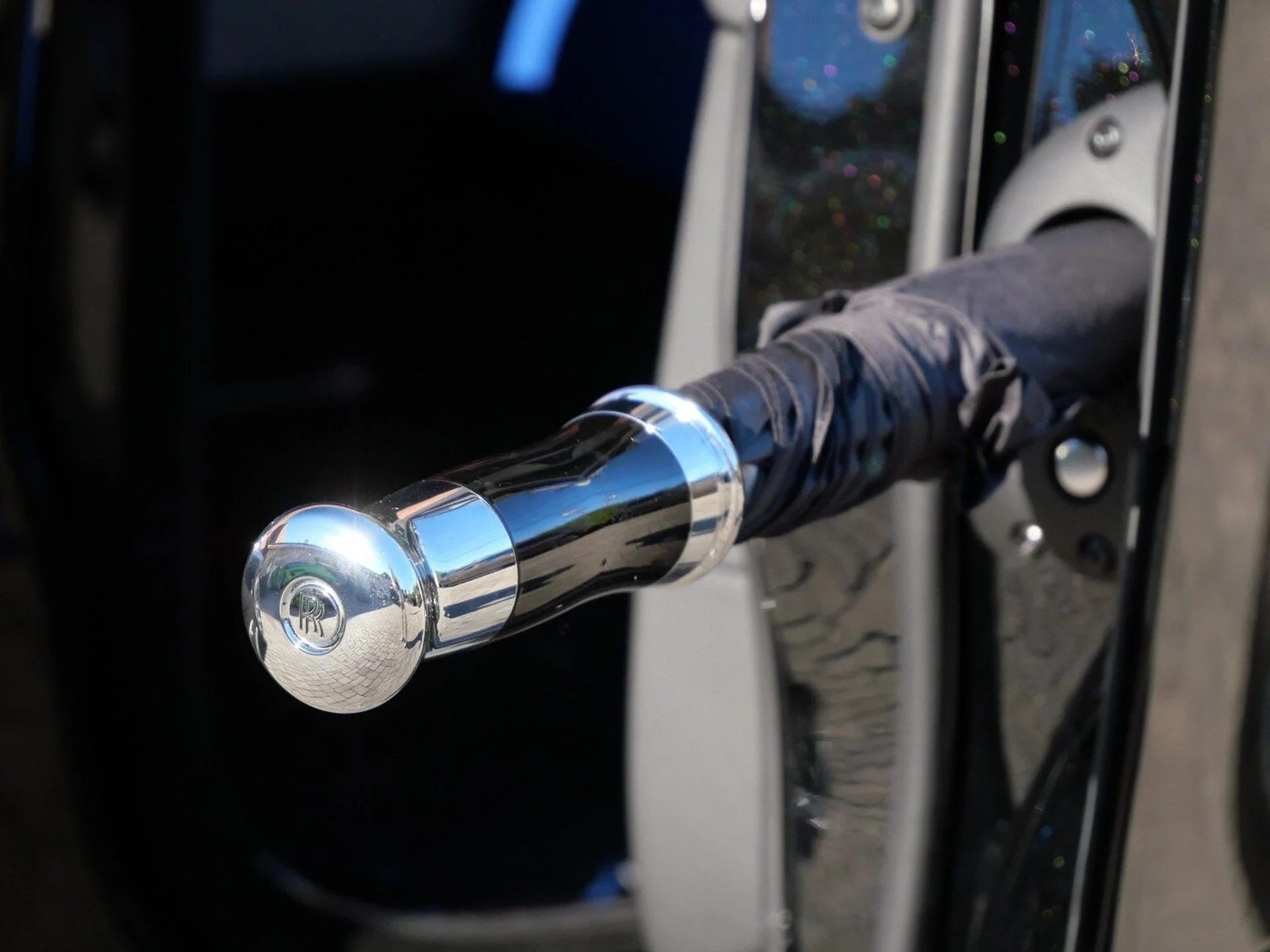 mph005_1061940482_2cc58b1c5ef52e0afe3e3e04253c7fedx_f4356518ee