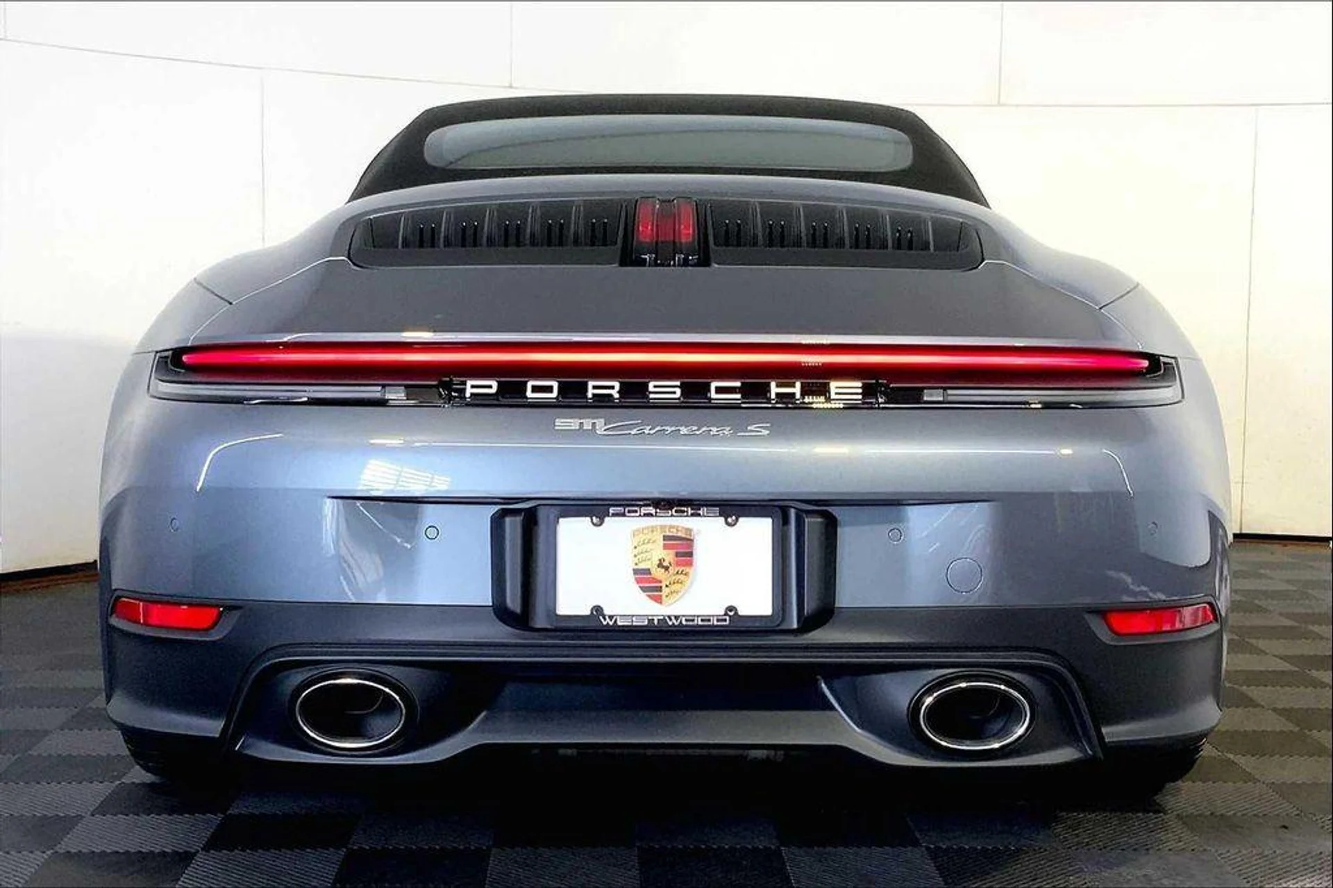 mph005_1071801041_r_H_Dxq_T_Udck6_Aox2_Iw_E_Wz2_Vab3_Zg_8ba5b9cee8