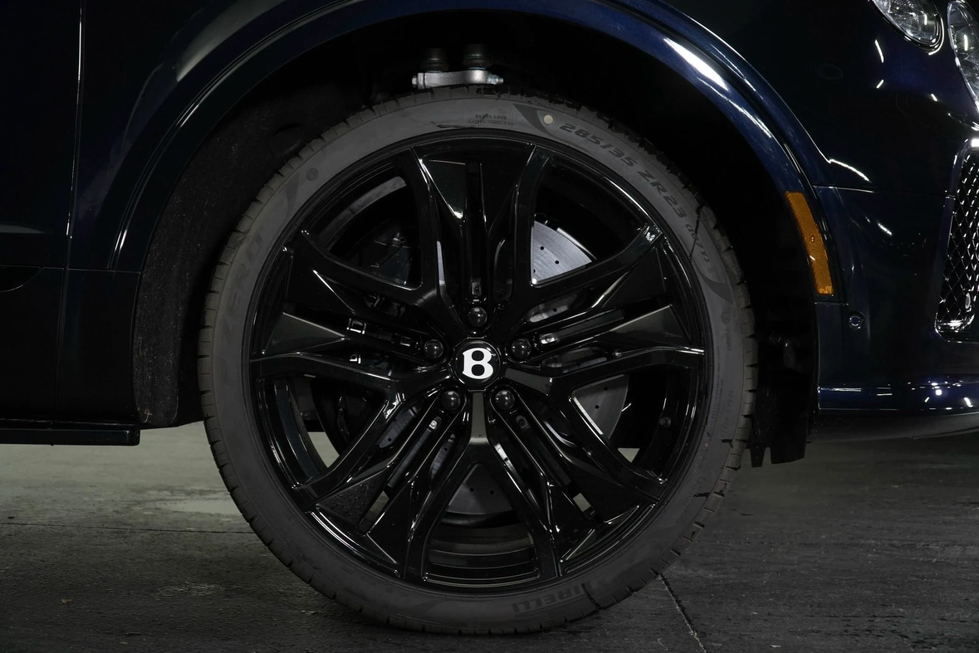 mph005_1080997142_New_2026_Bentley_Bentayga_Speed_1771896190_7353eee8fd
