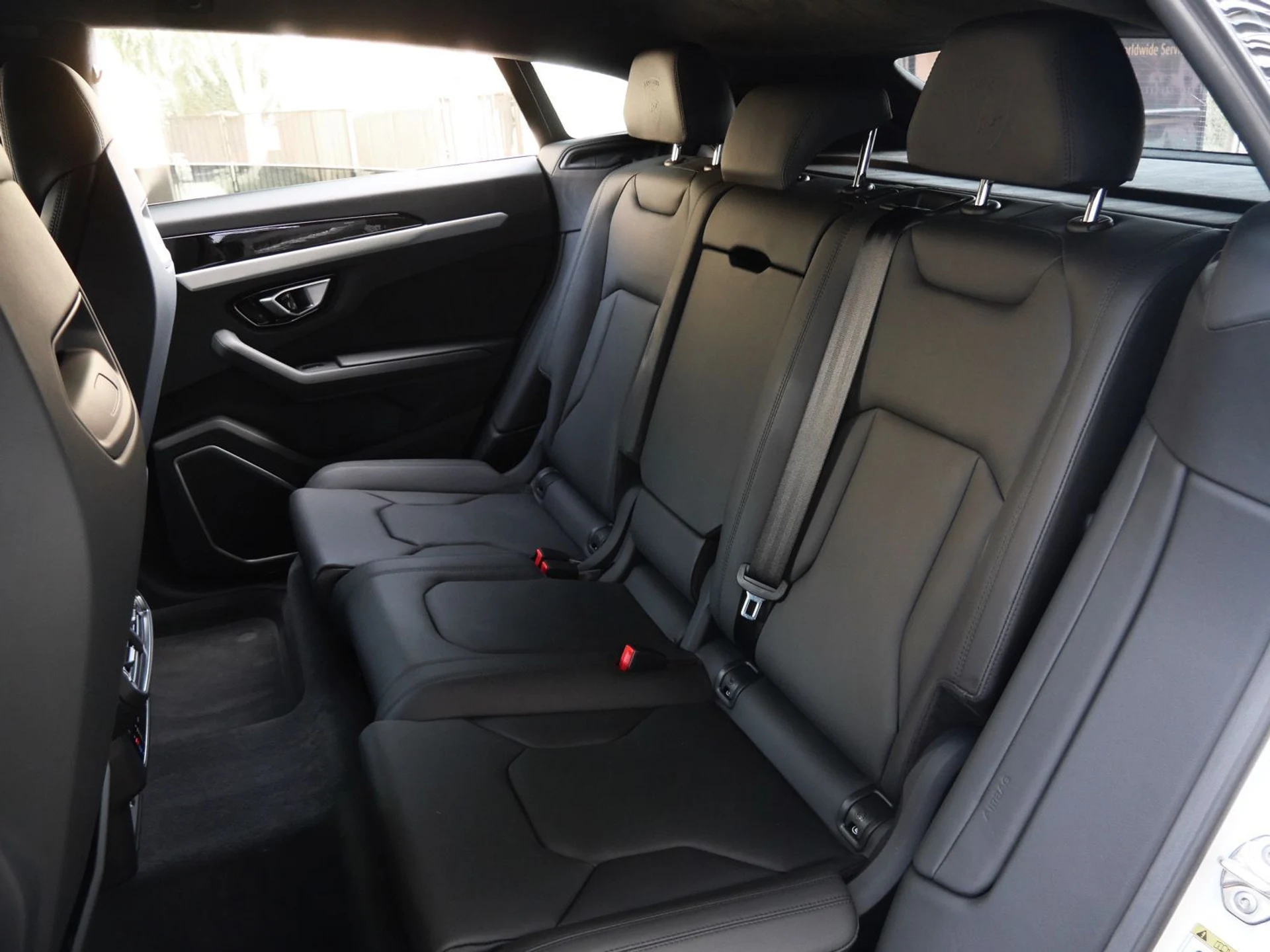 mph005_1082952609_82cf5fc133694ac8359497dcbbc3b98dx_2616118547