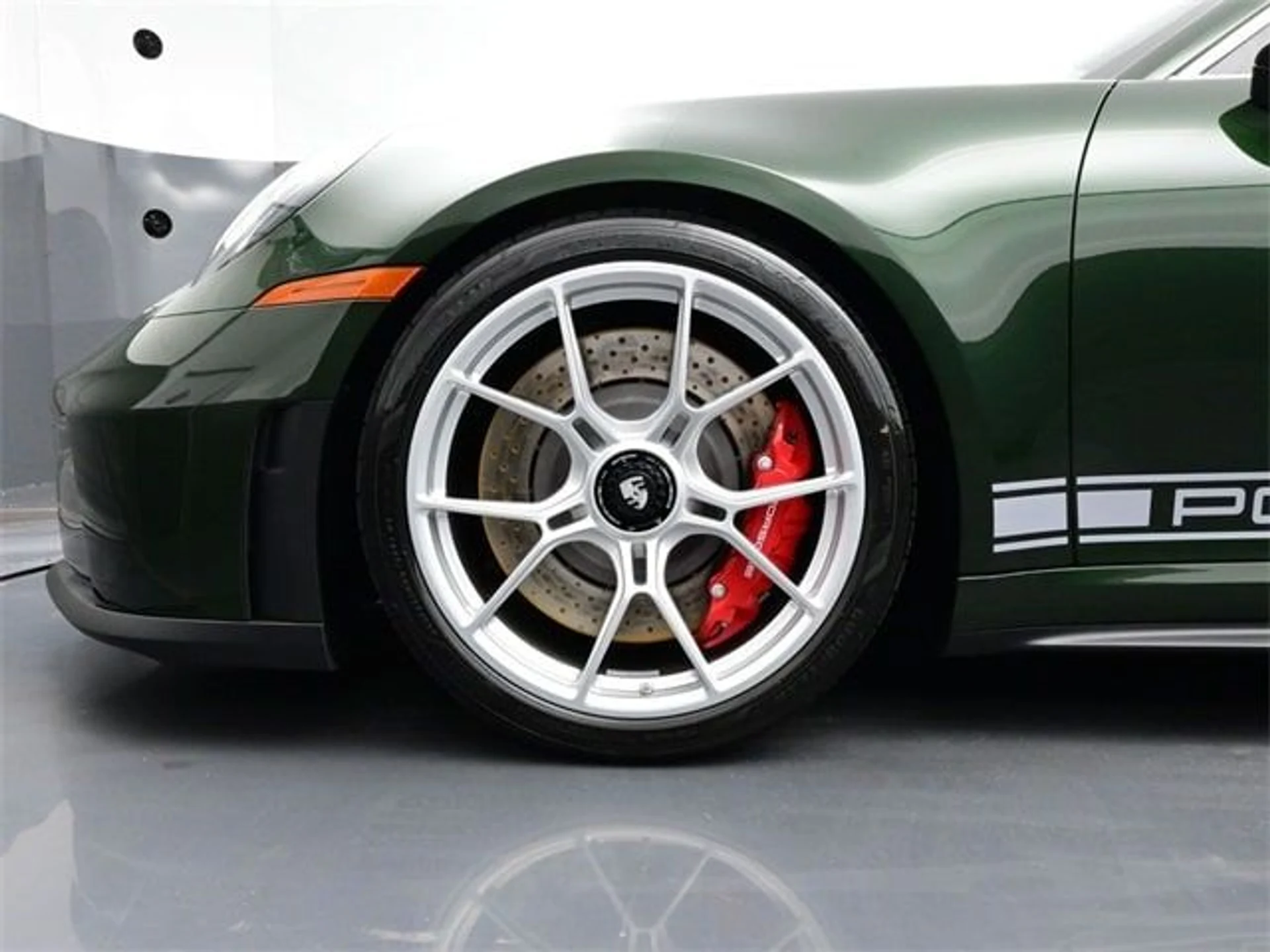 mph005_1091800501_c8d446c0b7de11929c4a466272d2f0eex_27e2df7218