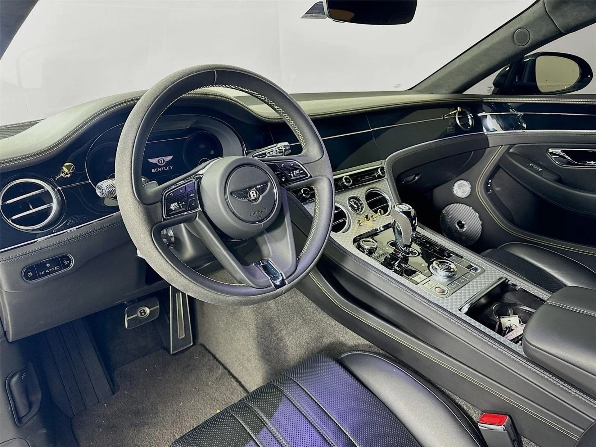 mph005_1094469464_fe8c9fa89690ec4c9fba8824d8fa12e2x_1b5f937313