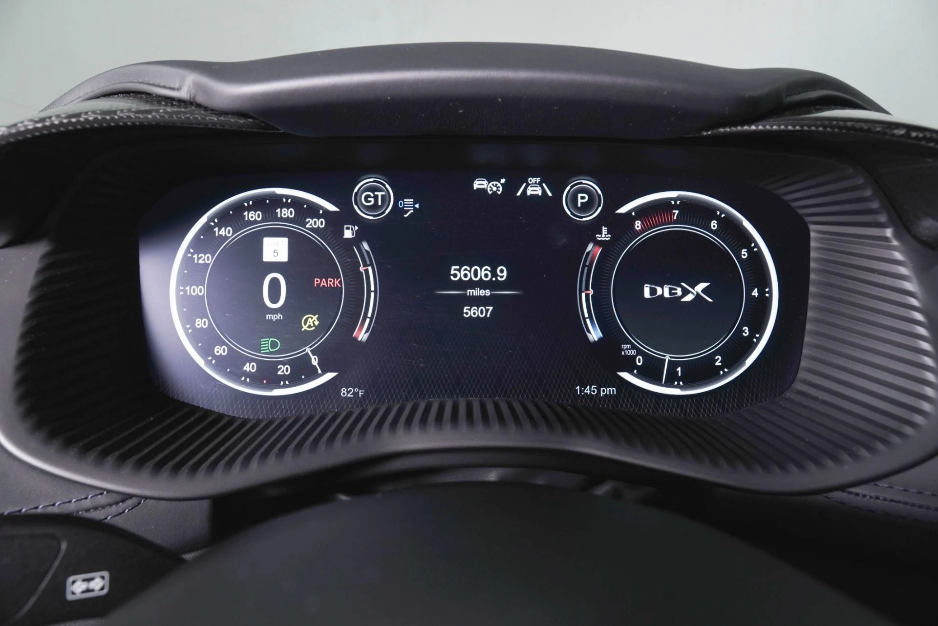 mph005_1095112034_Used_2022_Aston_Martin_DBX_1781165233_c702a99d70