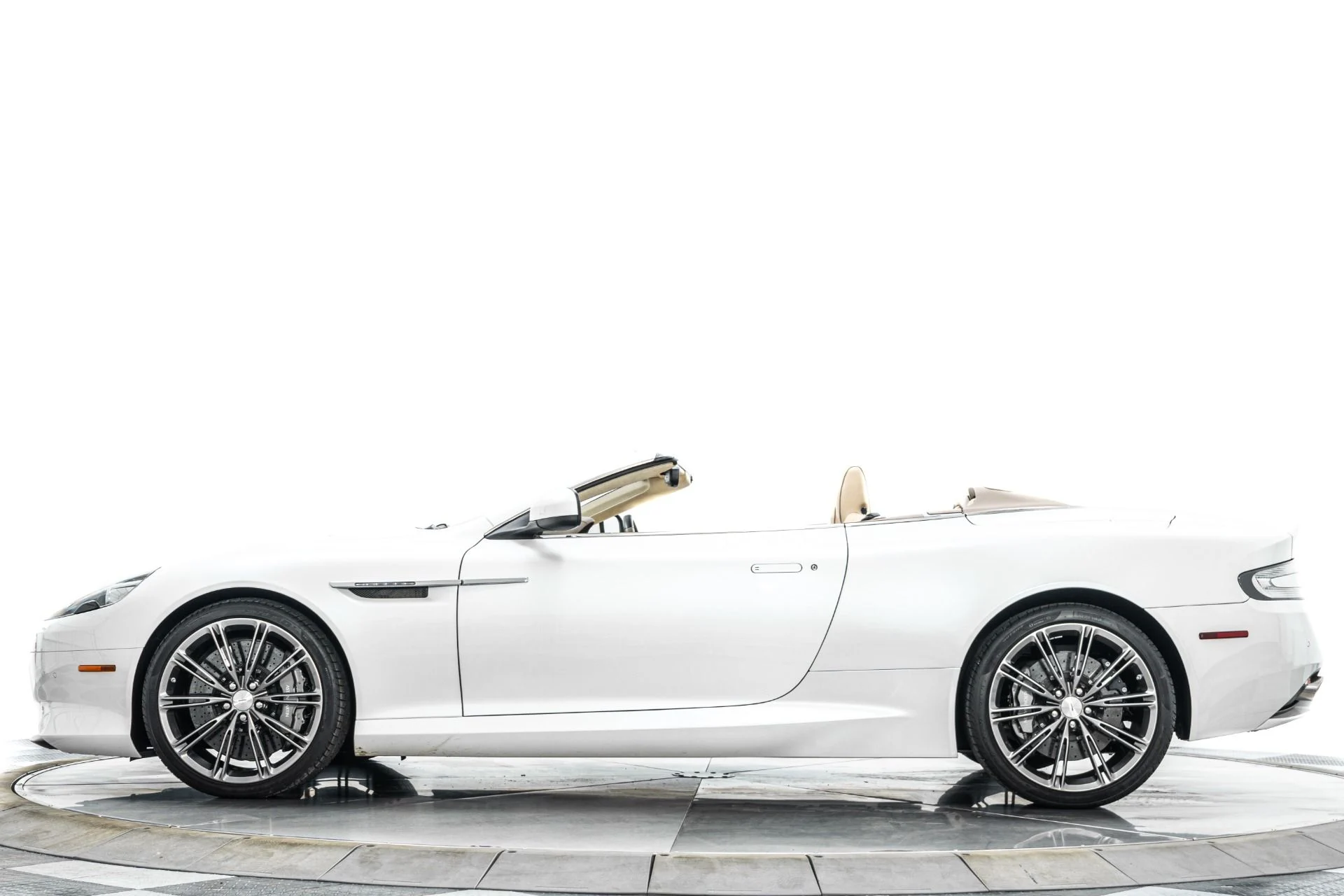 mph005_1099948709_Used_2014_Aston_Martin_DB_9_Volante_Very_Low_Miles_Pearlescent_Paint_V12_Power_1773670824_c63383eff8