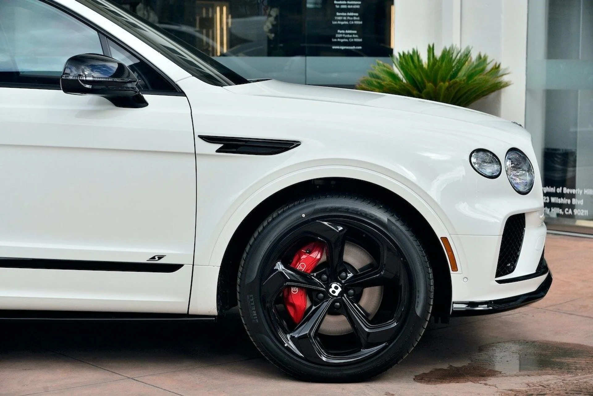 mph005_1102219680_c8015ea4f39a76af03a22fbb0cac6a59x_46a949aade