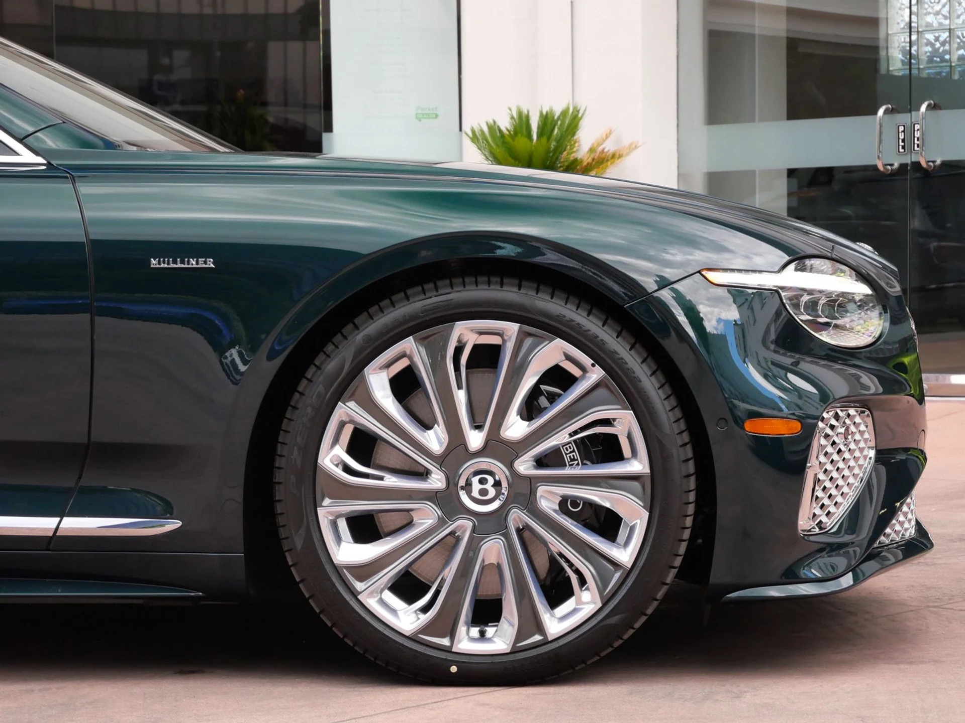 mph005_1102354981_f1fd891320d2c33df1e2315aa8f2167ax_6c96f5ef19